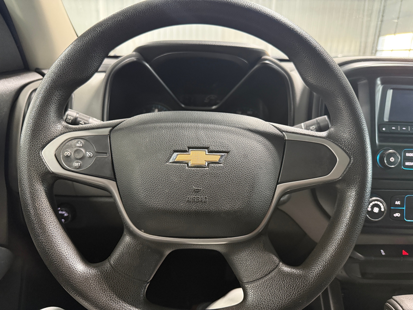 Thumbnail: 2016 Chevrolet Colorado - 4