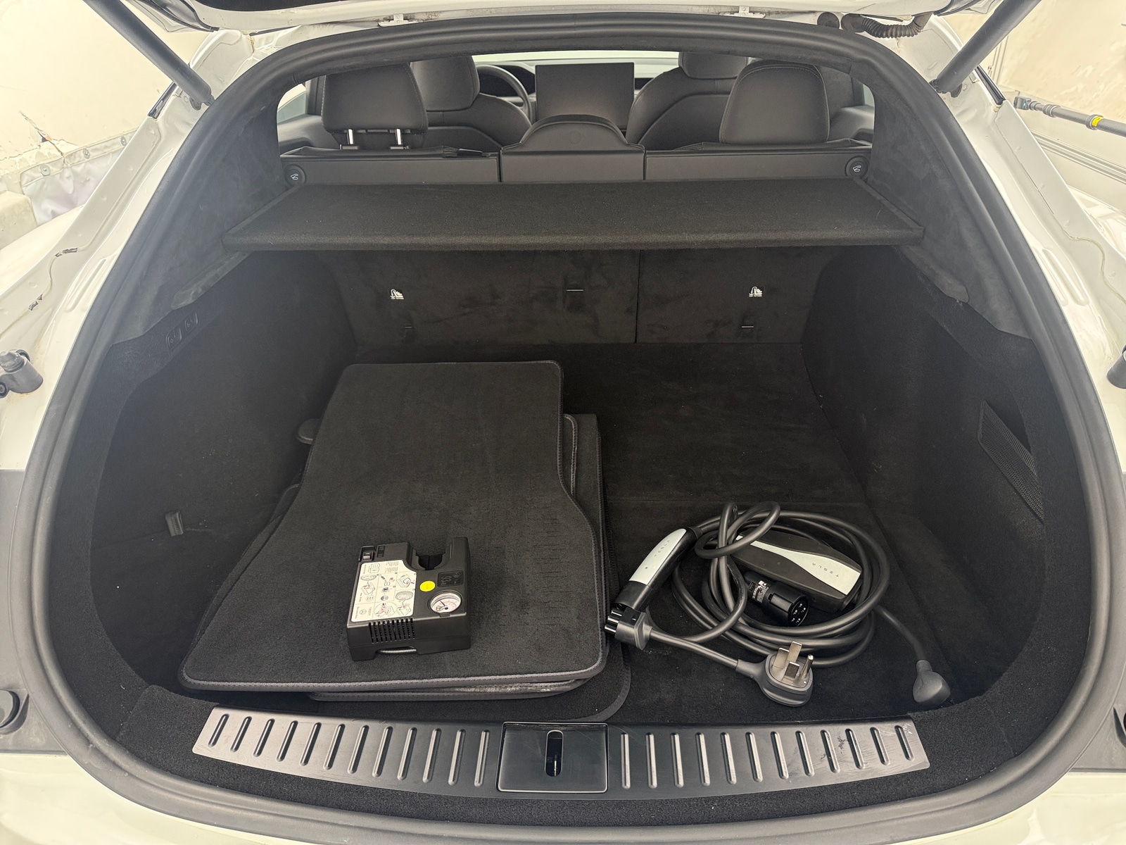 Thumbnail: 2024 Tesla Model S - 6