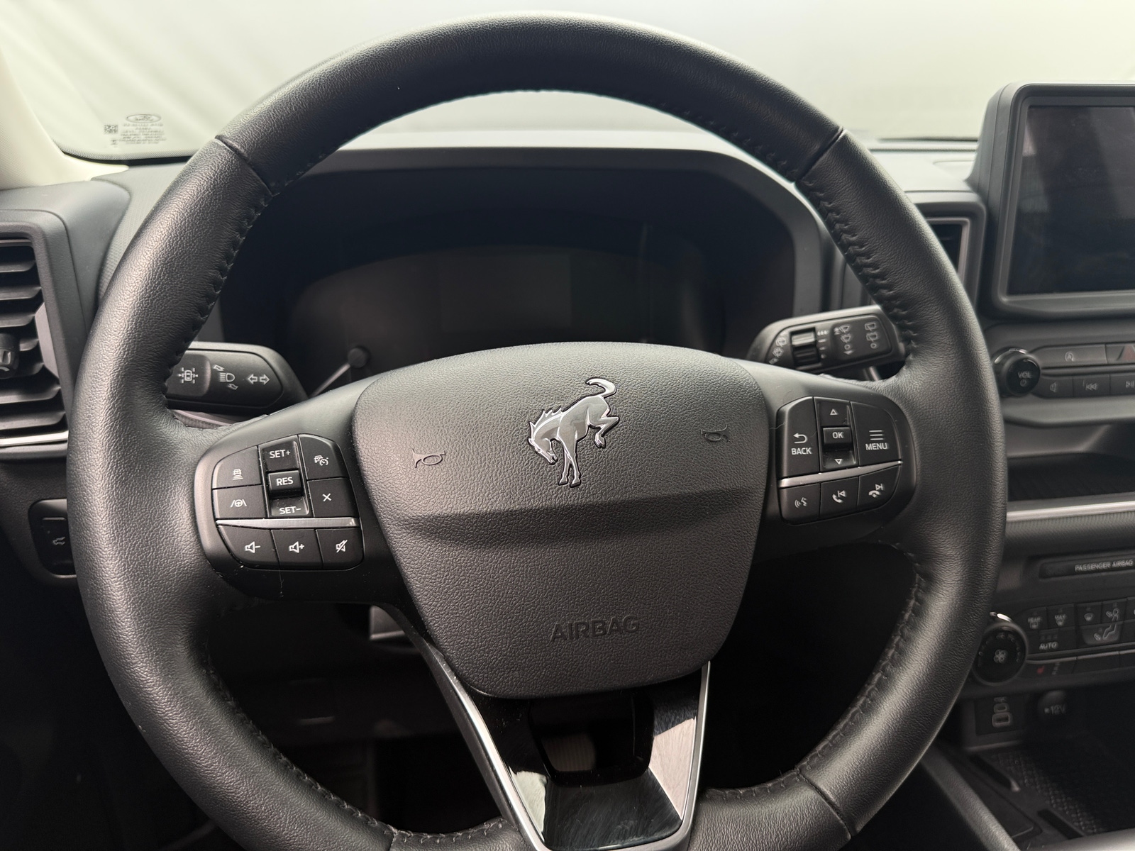 Thumbnail: 2023 Ford Bronco Sport - 5