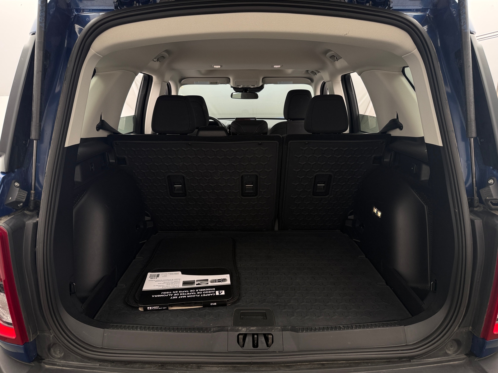 Thumbnail: 2023 Ford Bronco Sport - 7