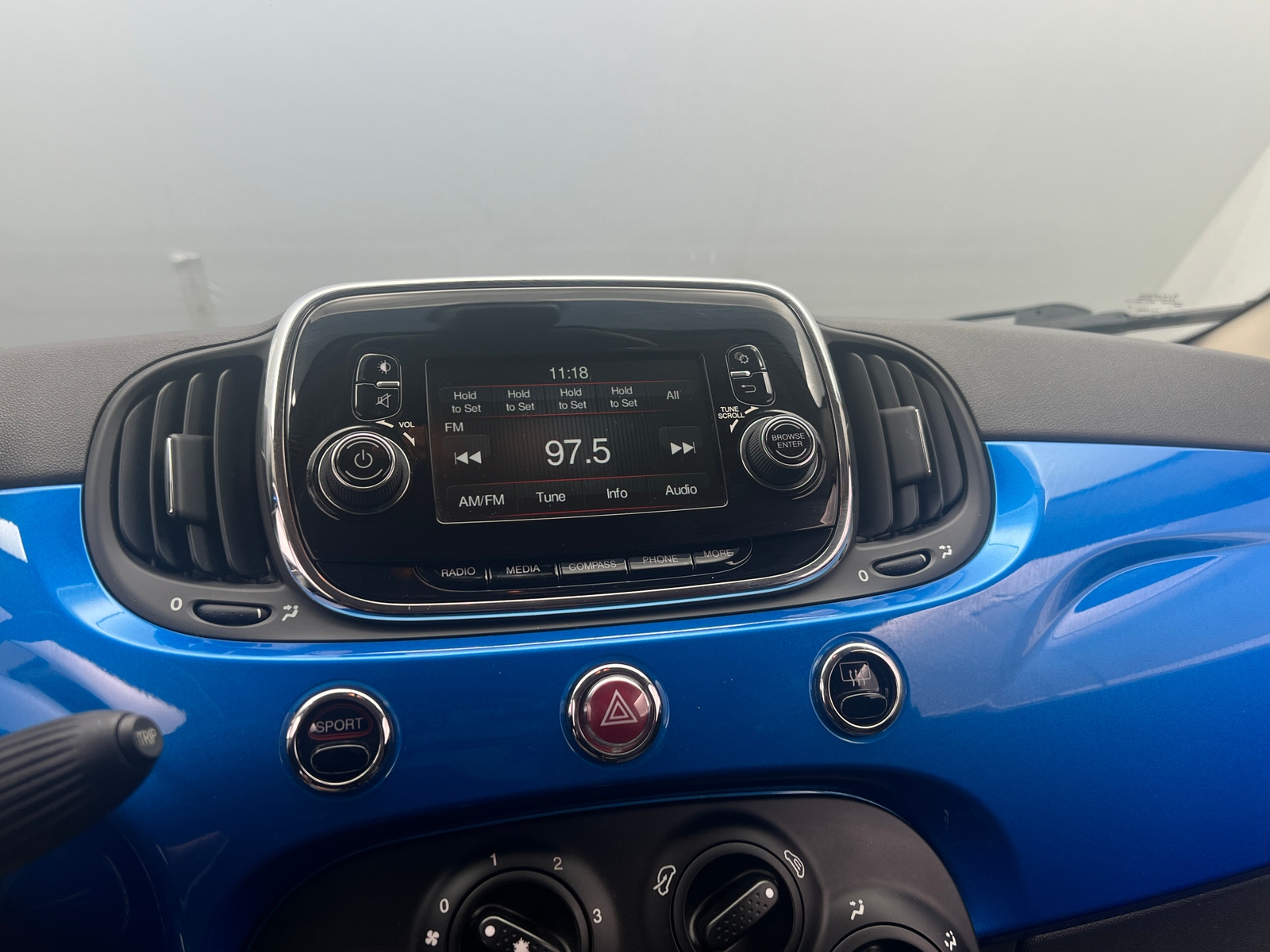 Thumbnail: 2017 Fiat 500 - 4