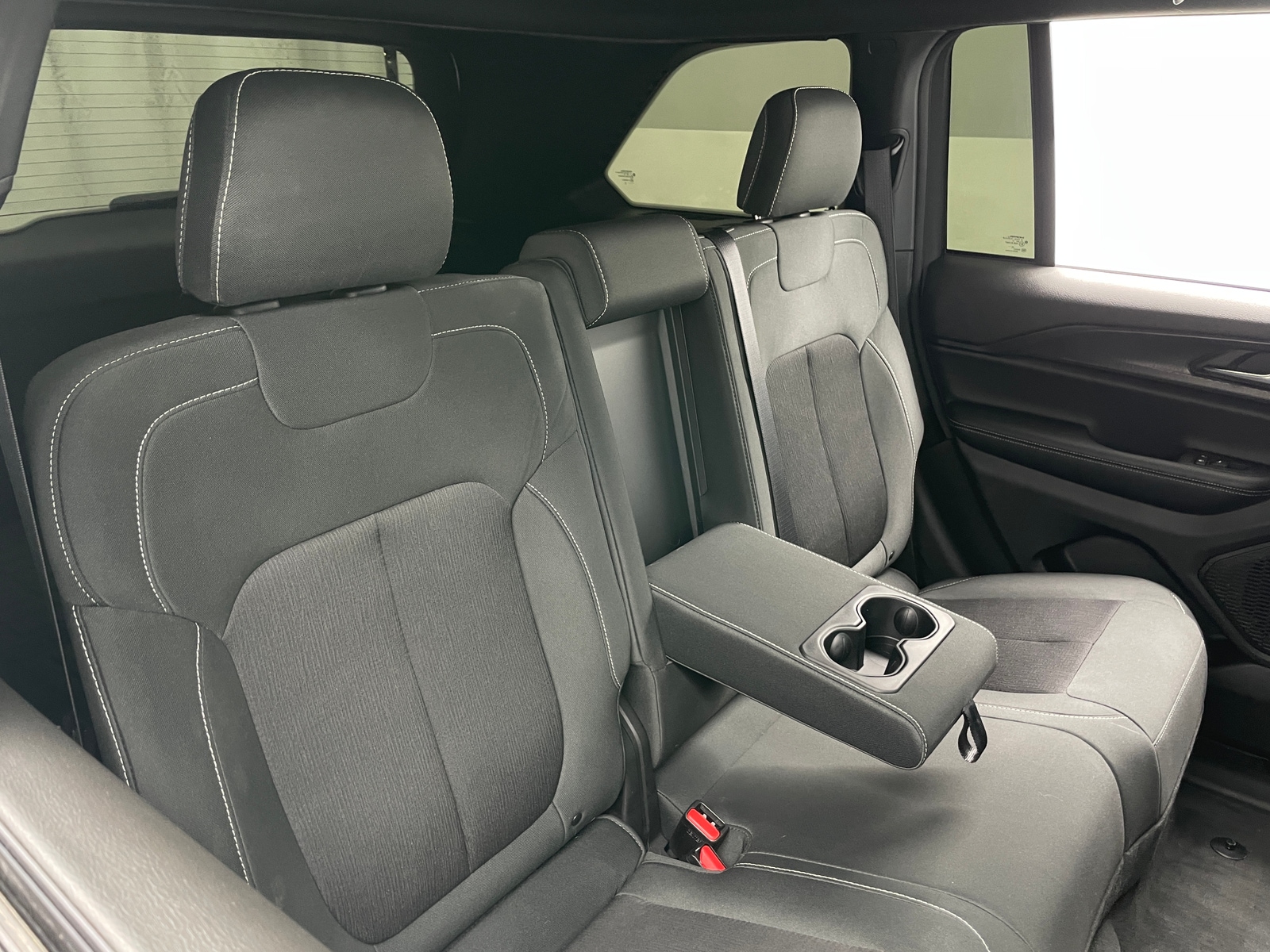 Thumbnail: 2025 Jeep Grand Cherokee - 6