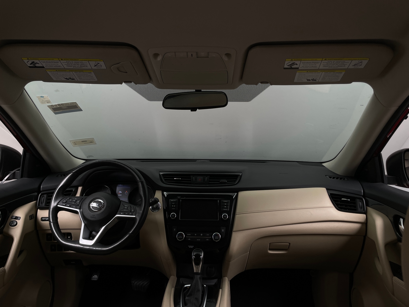 Thumbnail: 2018 Nissan Rogue - 3