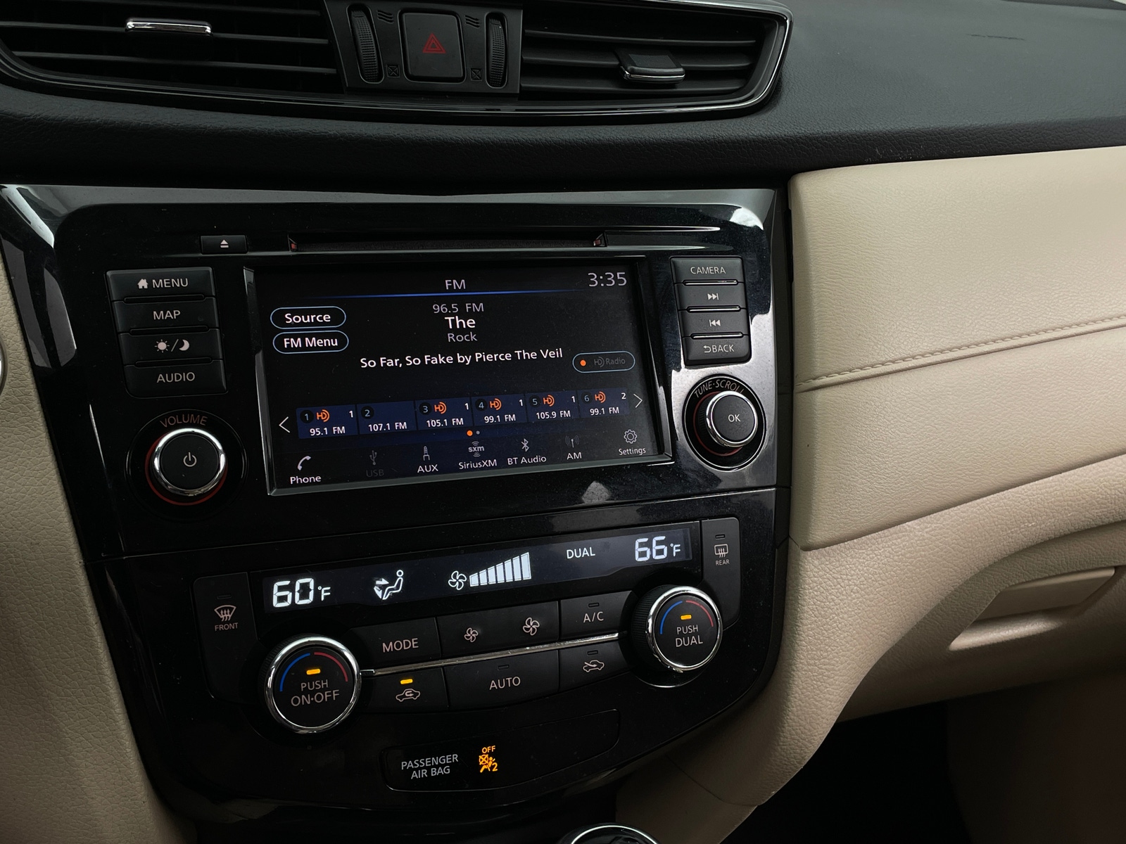 Thumbnail: 2018 Nissan Rogue - 4