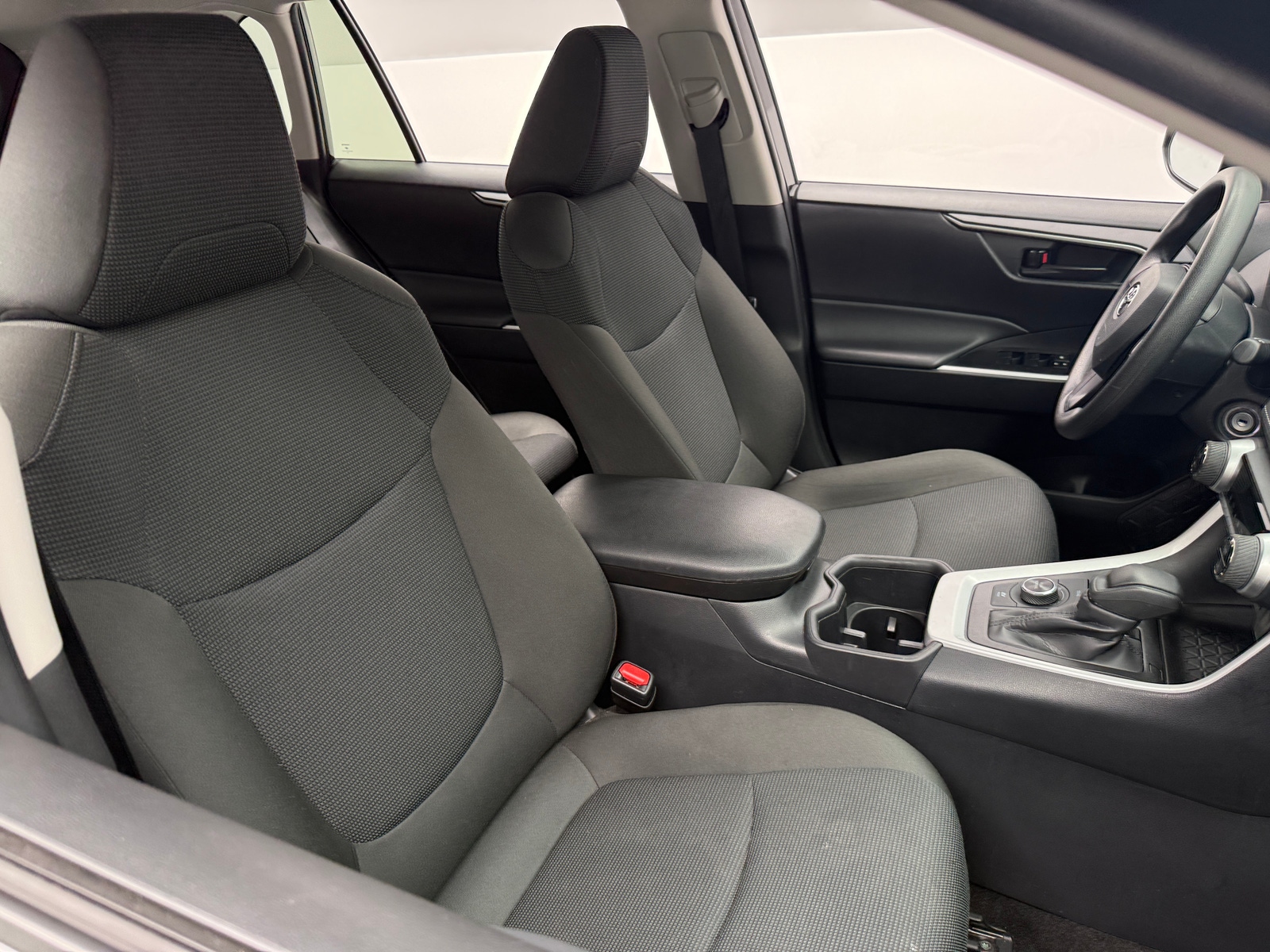 Thumbnail: 2025 Toyota RAV4 - 2