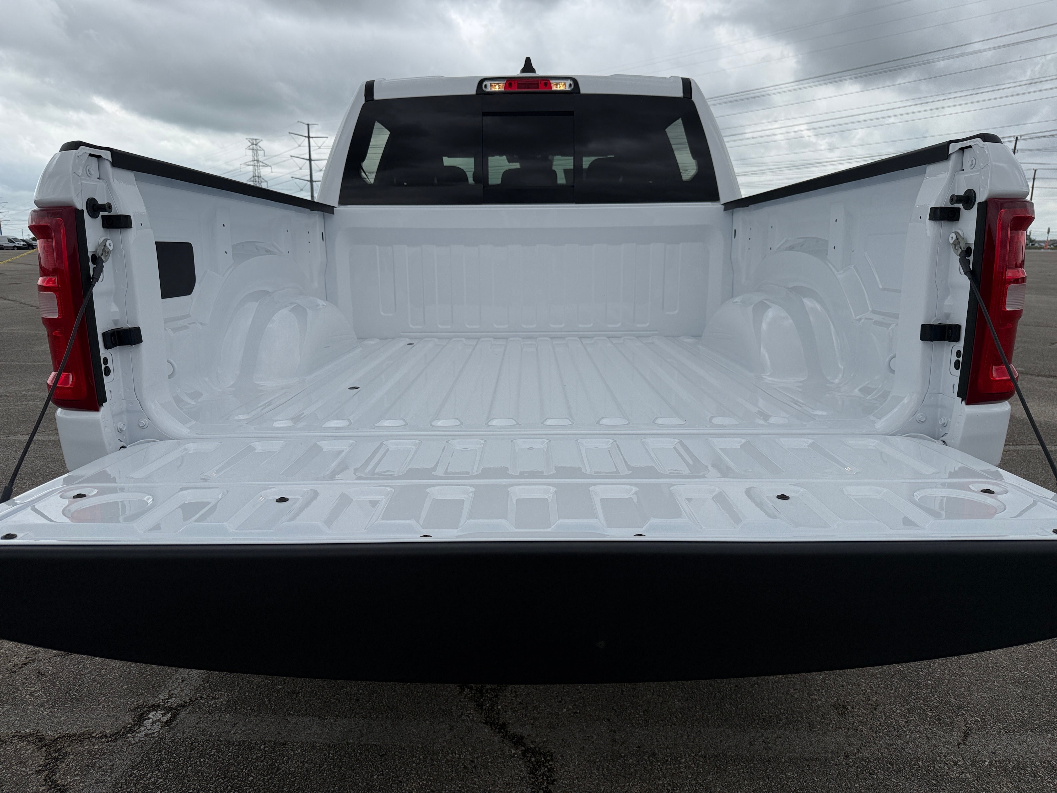 2026 RAM 1500 Big Horn/Lone Star - Photo 2
