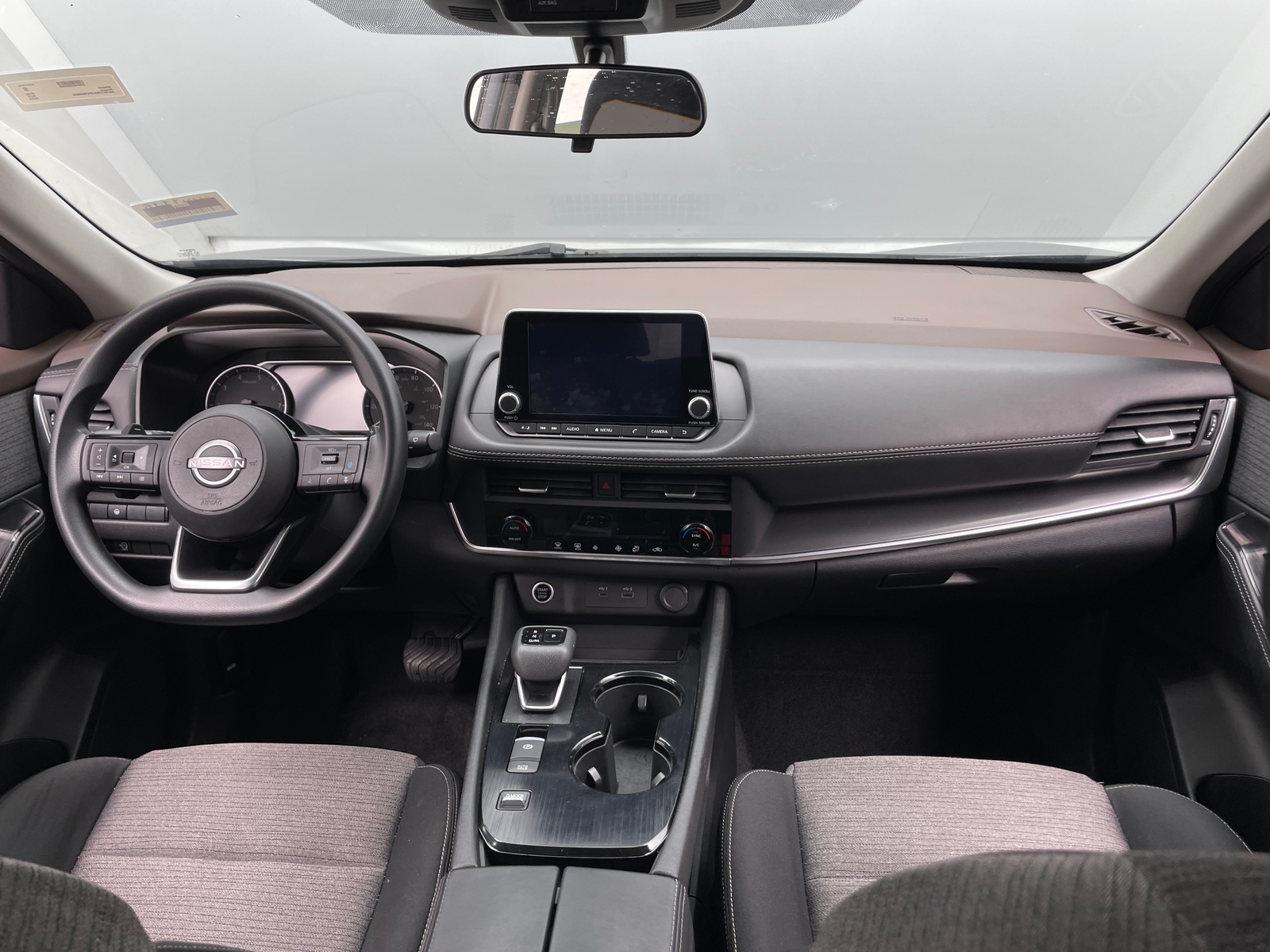 Thumbnail: 2023 Nissan Rogue - 3