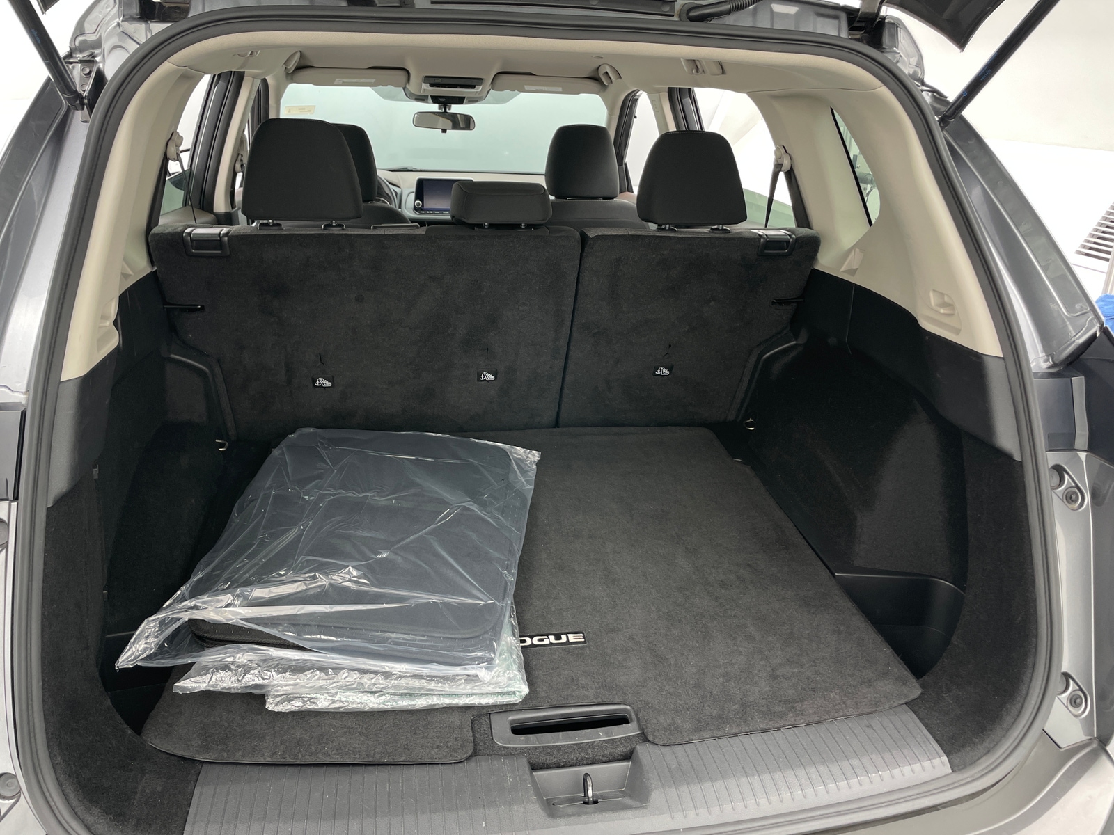 Thumbnail: 2023 Nissan Rogue - 7