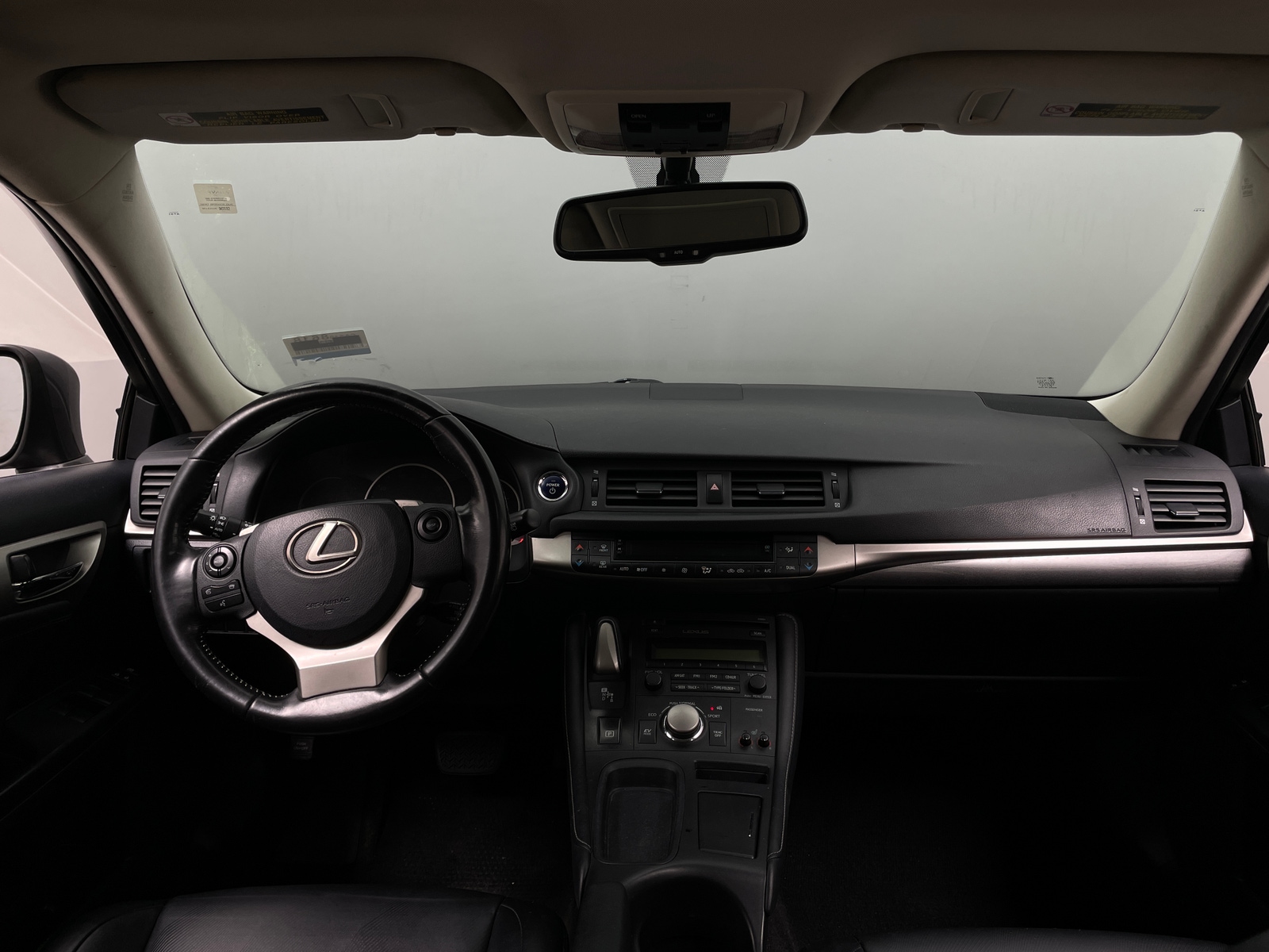 Thumbnail: 2017 Lexus CT - 2