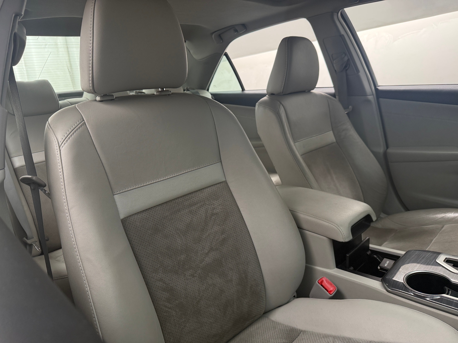 Thumbnail: 2013 Toyota Camry - 2