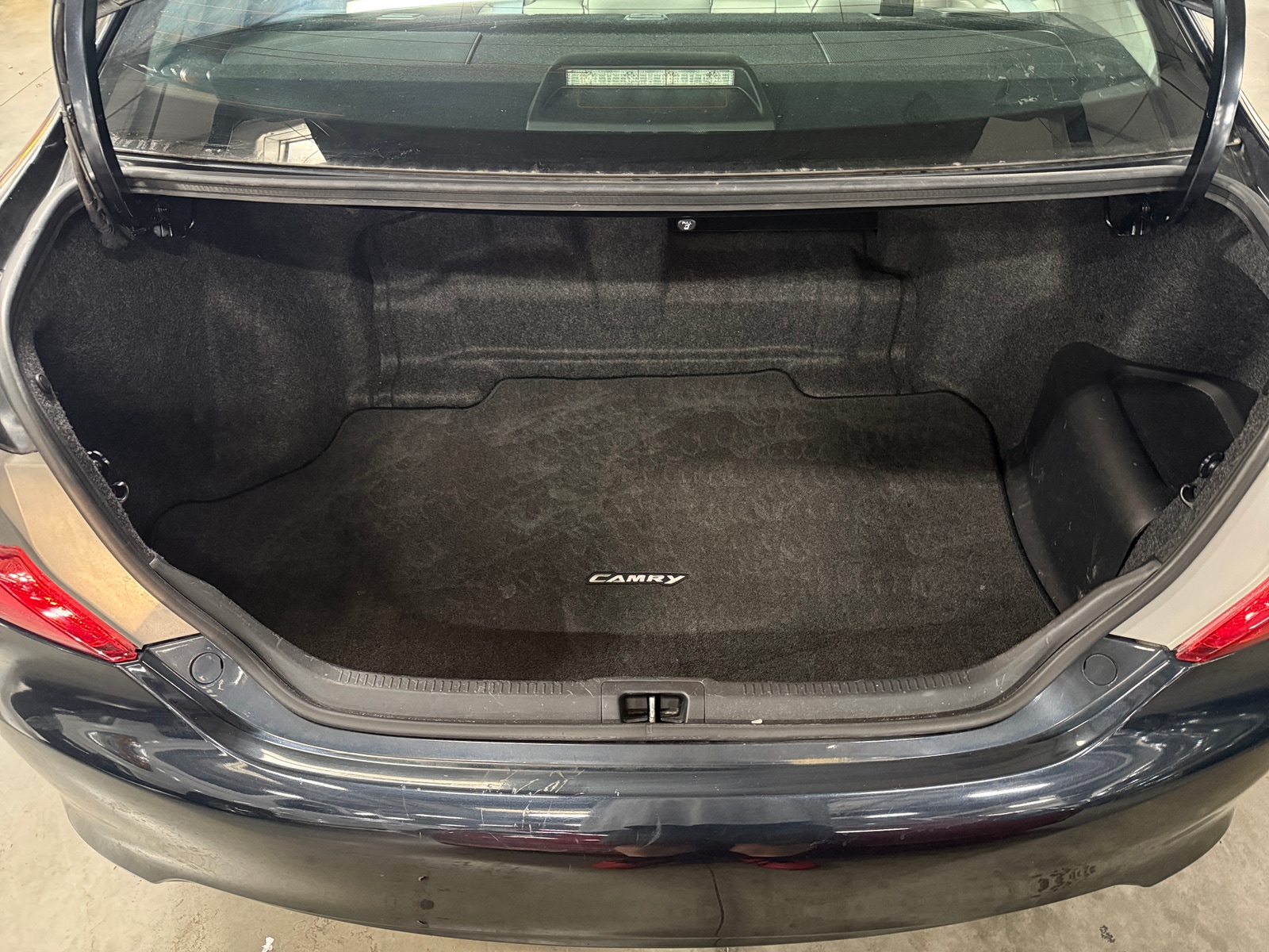 Thumbnail: 2013 Toyota Camry - 7