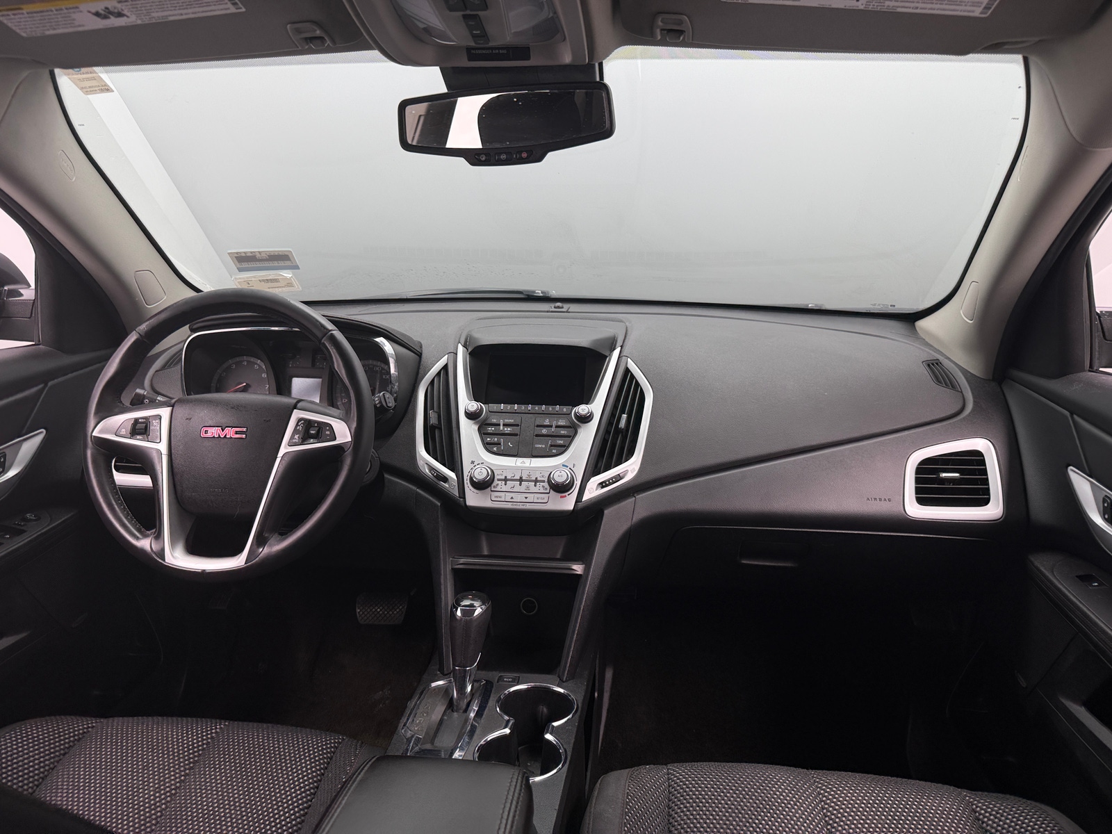 Thumbnail: 2017 GMC Terrain - 3