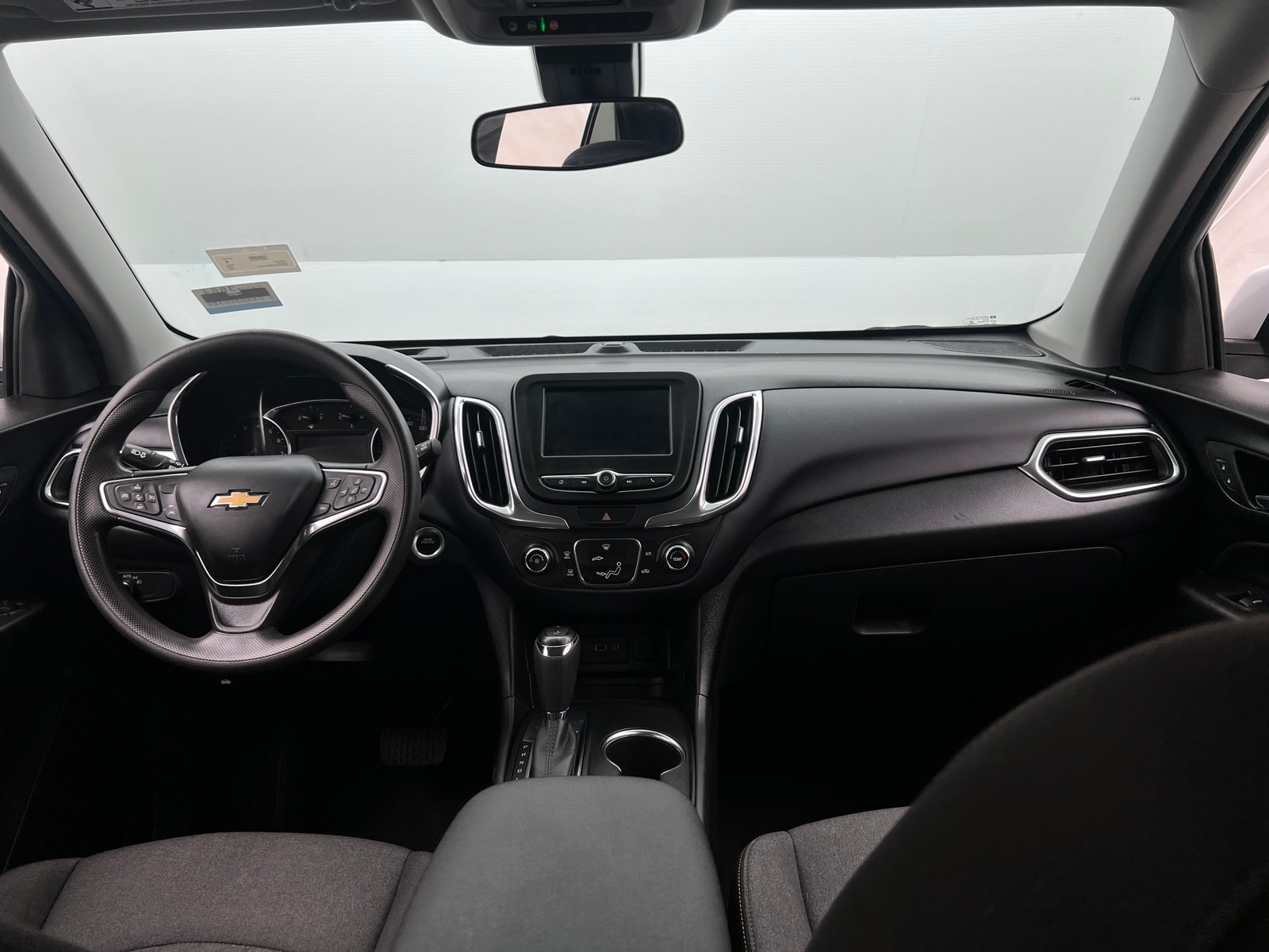 Thumbnail: 2021 Chevrolet Equinox - 3