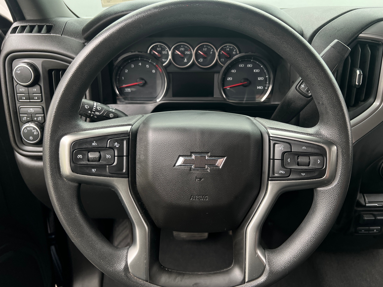 Thumbnail: 2021 Chevrolet Silverado 1500 - 5