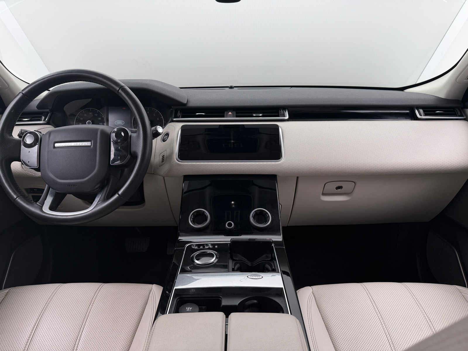 Thumbnail: 2020 Land Rover Range Rover Velar - 2