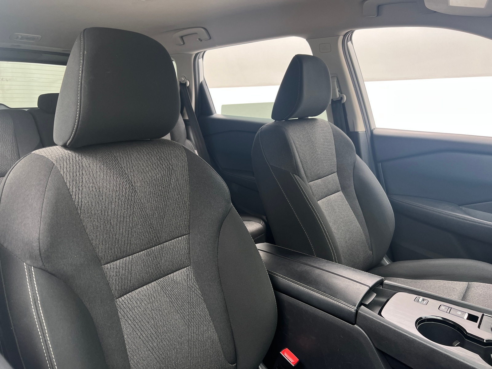 Thumbnail: 2025 Nissan Rogue - 2