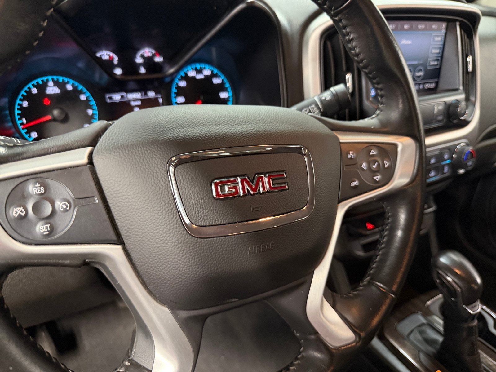 Thumbnail: 2022 GMC Canyon - 5