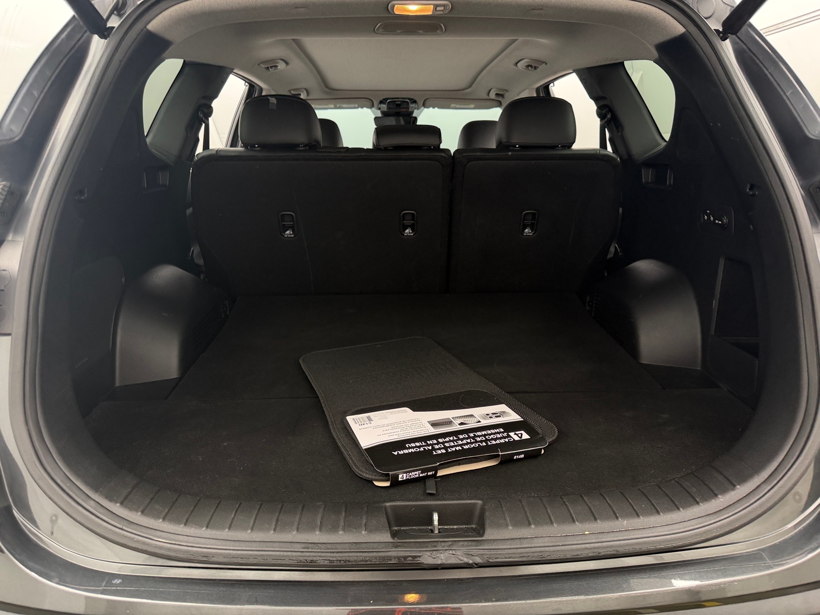 Thumbnail: 2023 Hyundai Santa Fe - 6