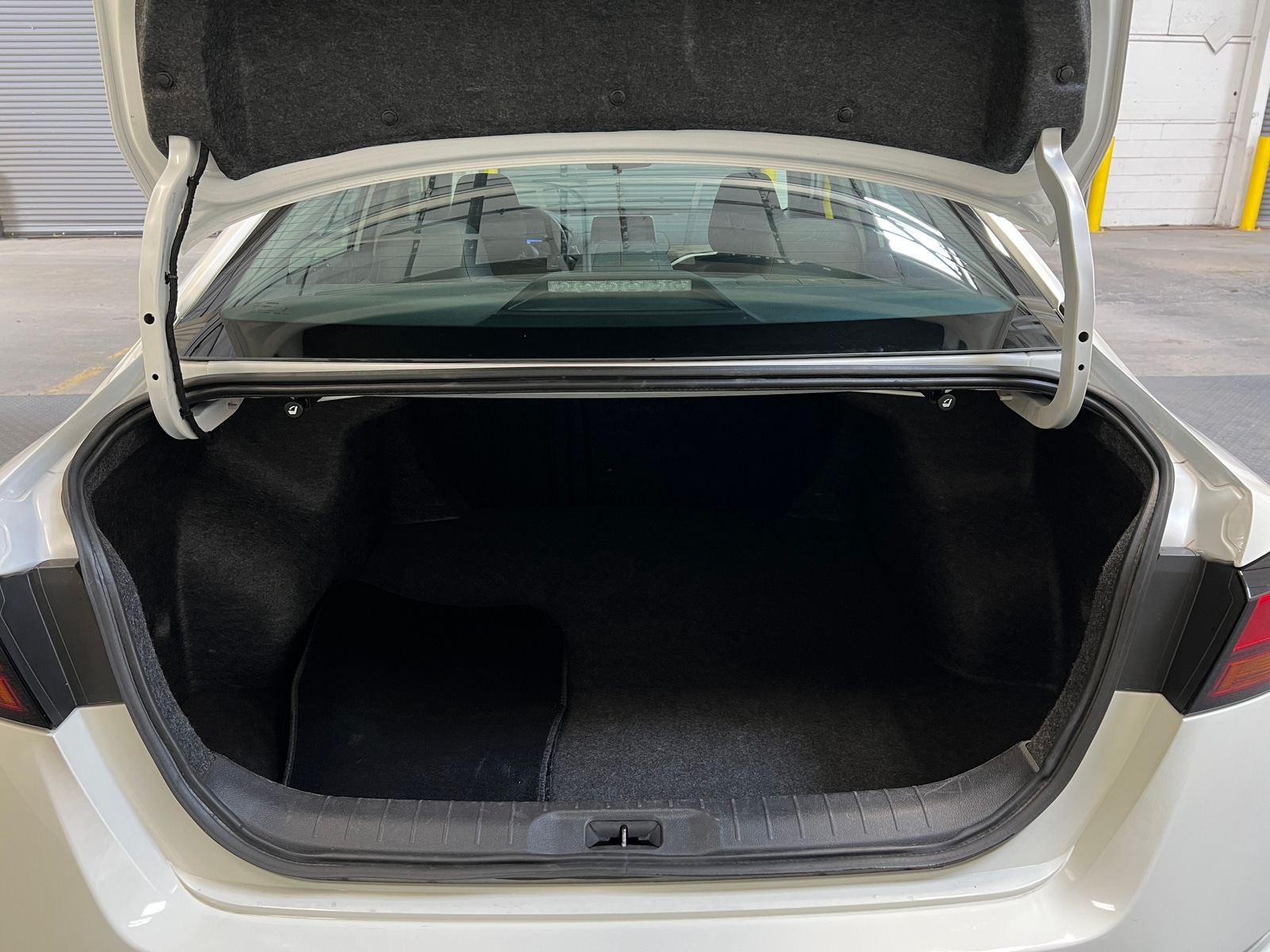 Thumbnail: 2025 Nissan Altima - 7