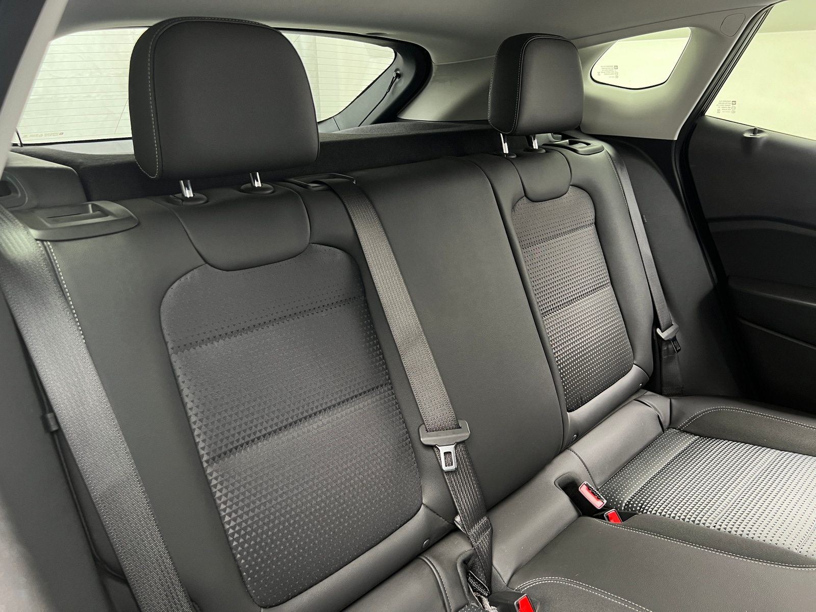 Thumbnail: 2025 Chevrolet Trax - 6