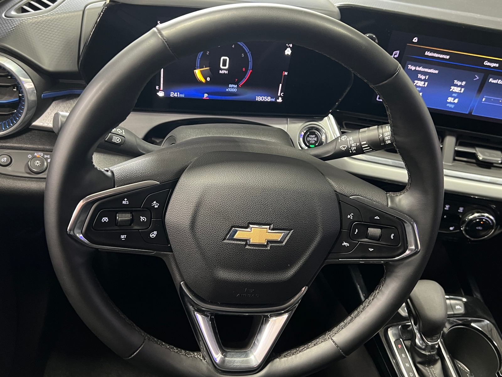 Thumbnail: 2025 Chevrolet Trax - 5