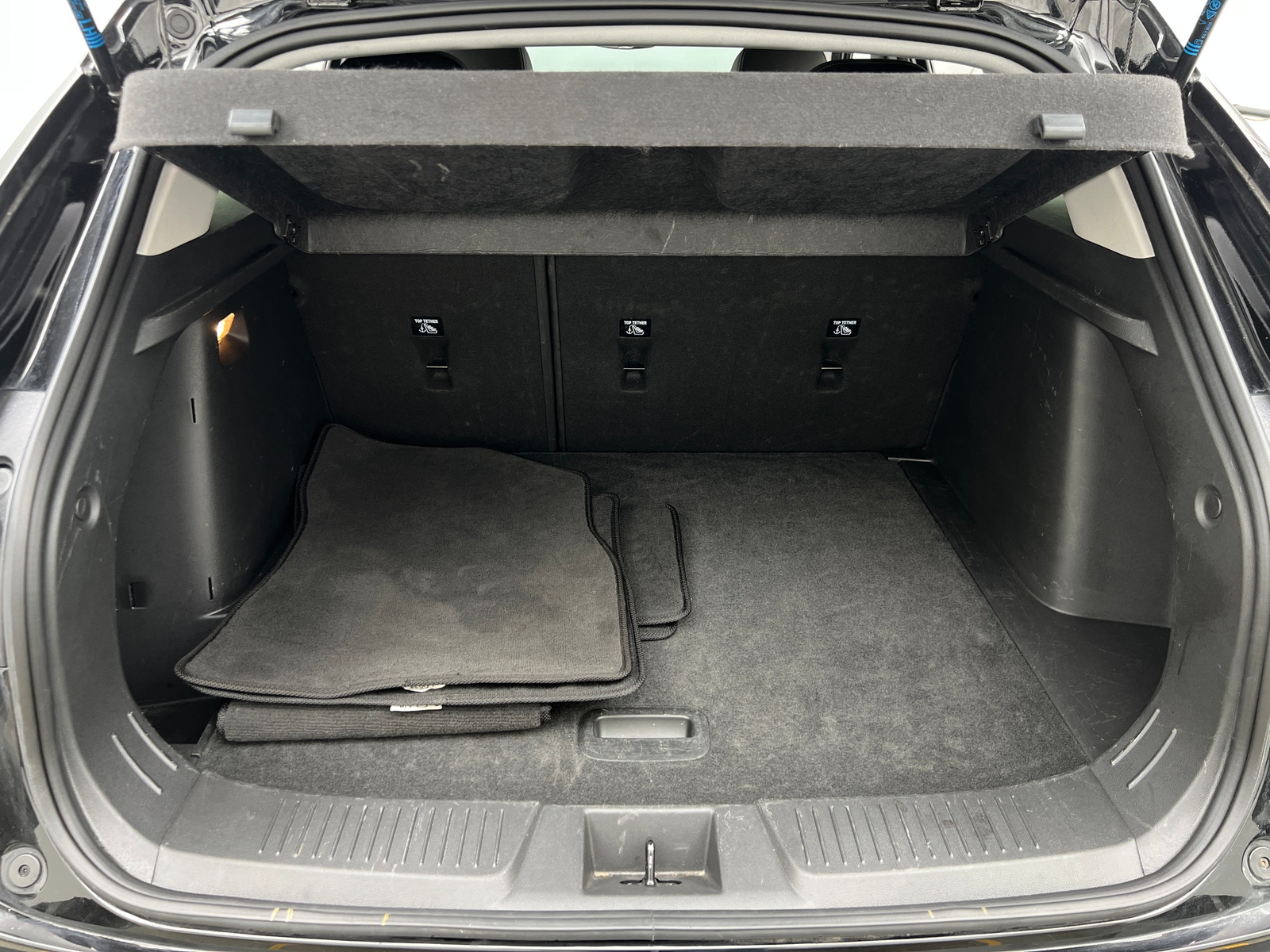 Thumbnail: 2025 Chevrolet Trax - 7