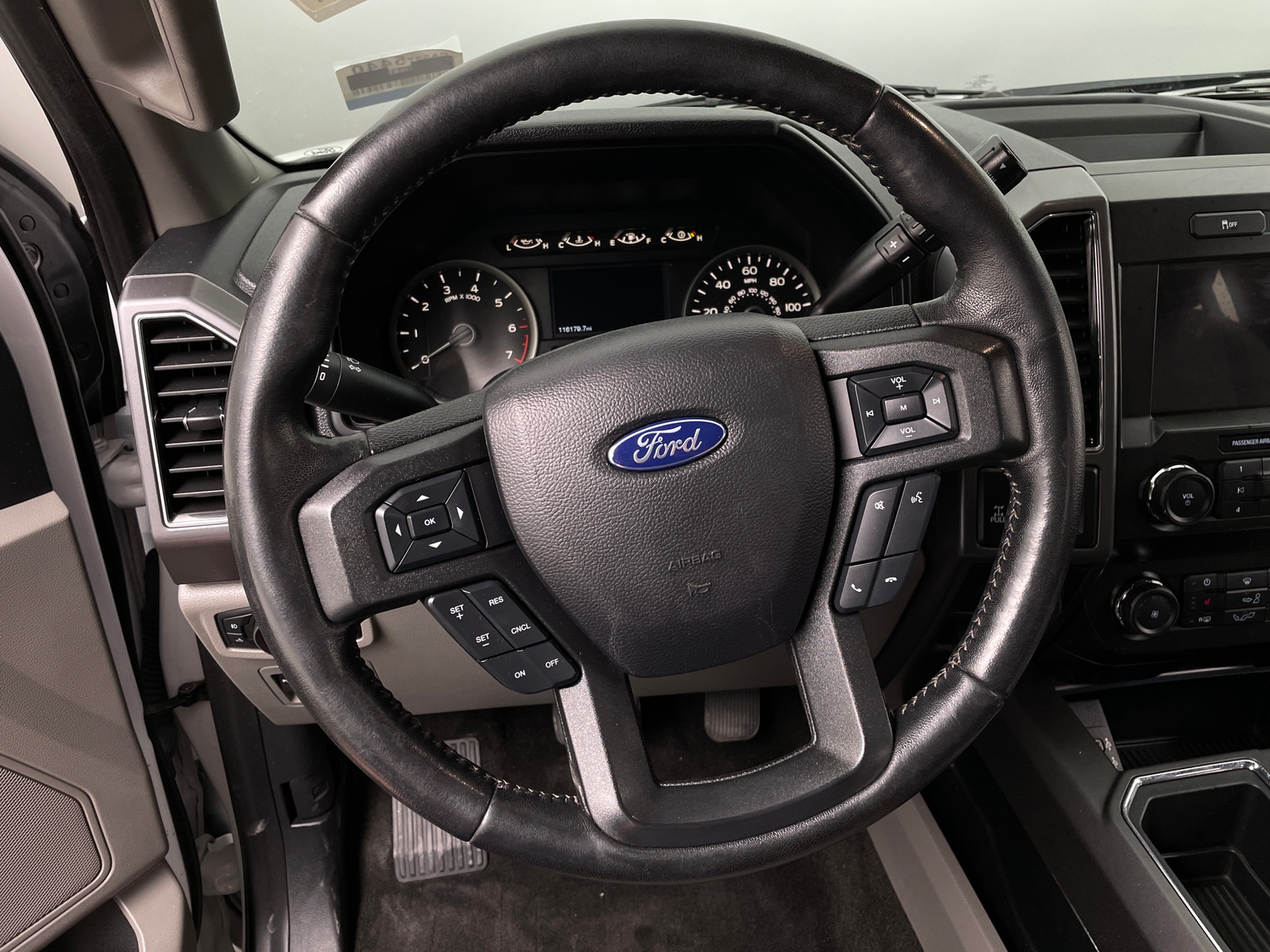 Thumbnail: 2019 Ford Econoline - 5