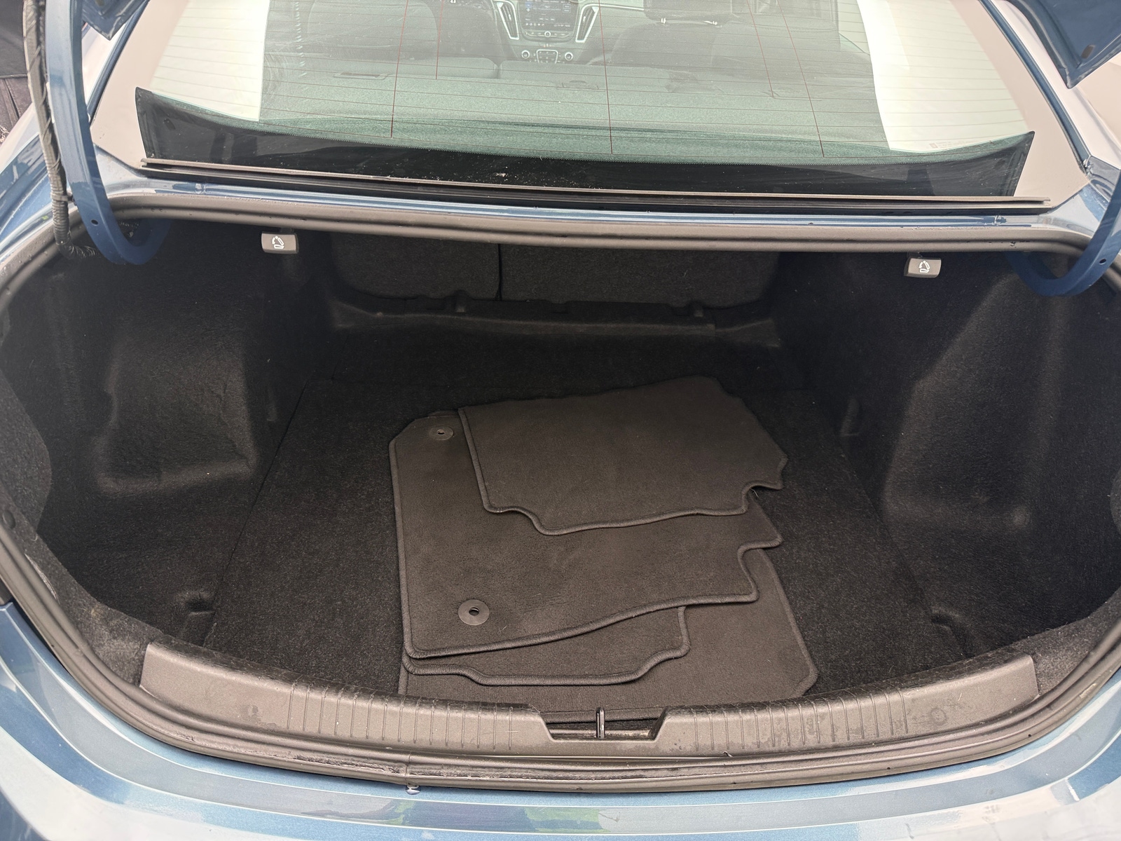 Thumbnail: 2024 Chevrolet Malibu - 7