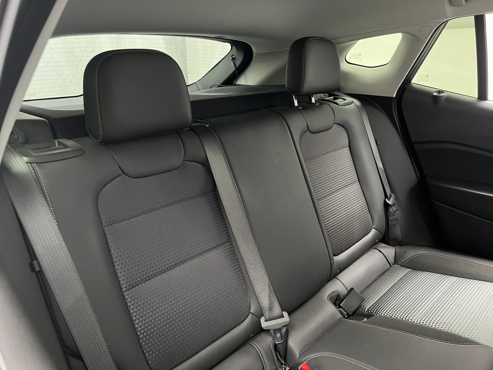 Thumbnail: 2025 Chevrolet Trax - 6