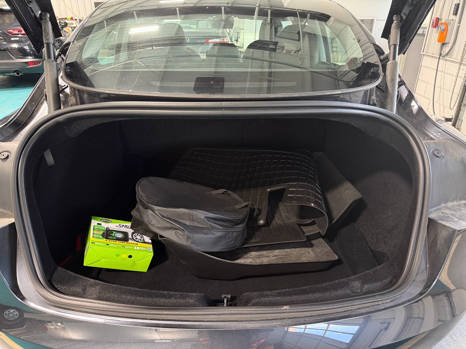 Thumbnail: 2025 Tesla Model 3 - 6