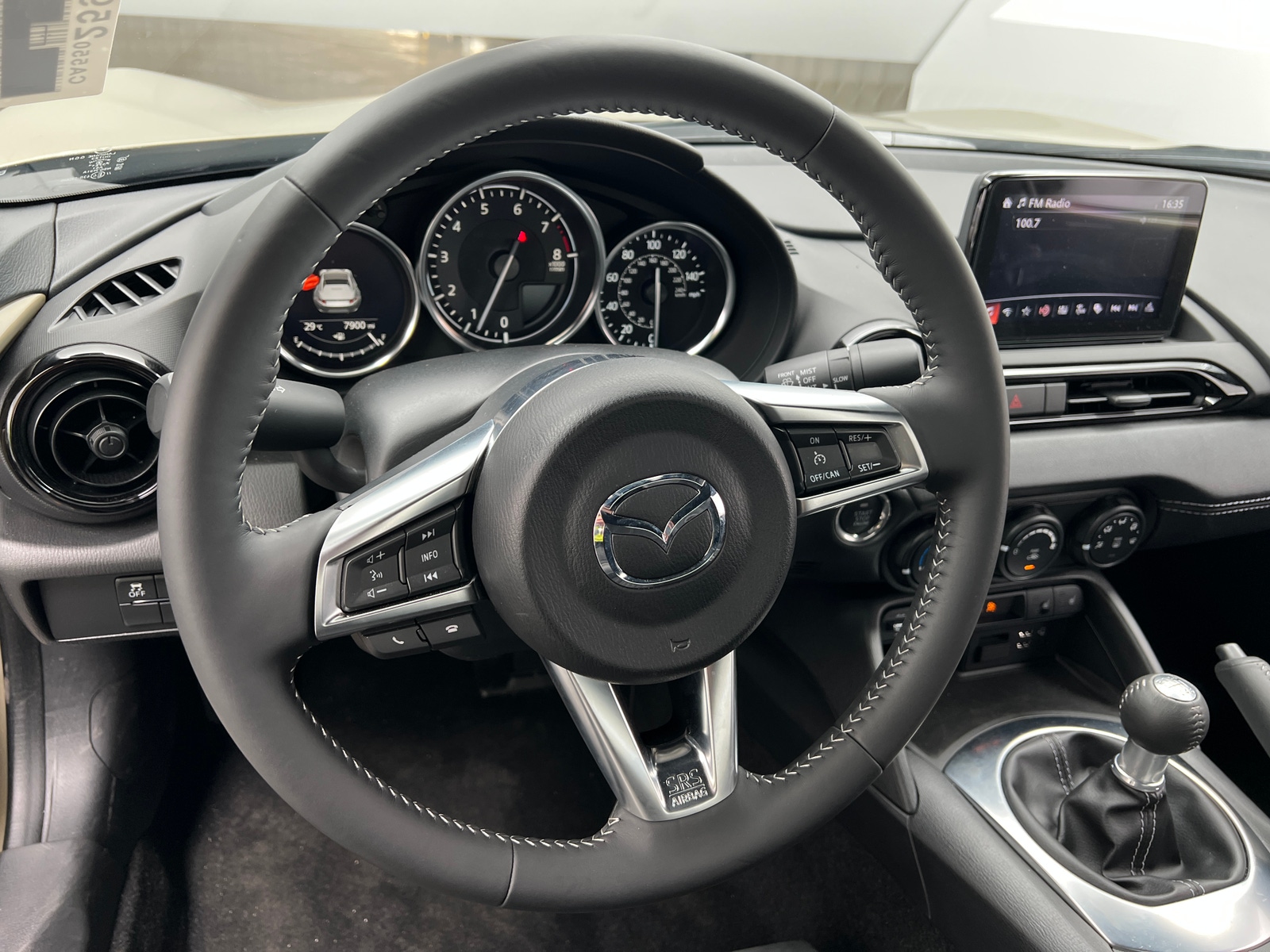 Thumbnail: 2023 Mazda MX-5 Miata - 3