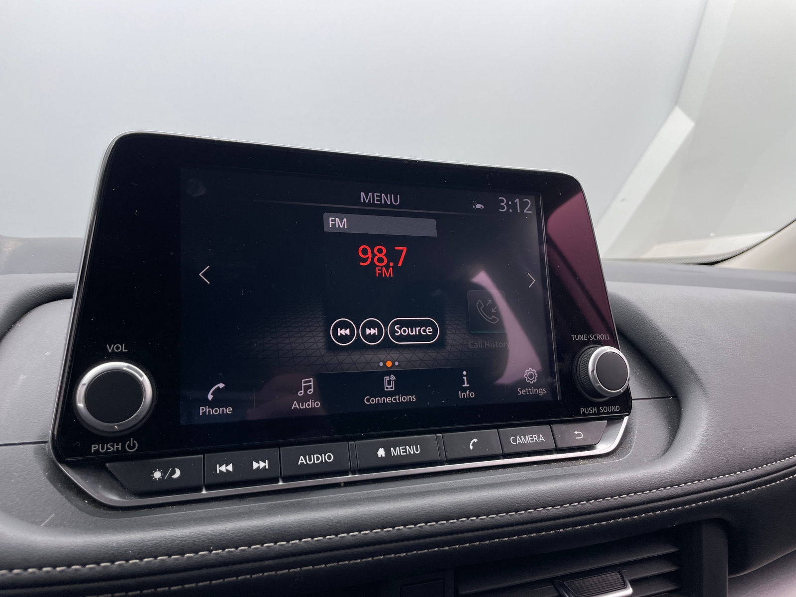 Thumbnail: 2025 Nissan Rogue - 4