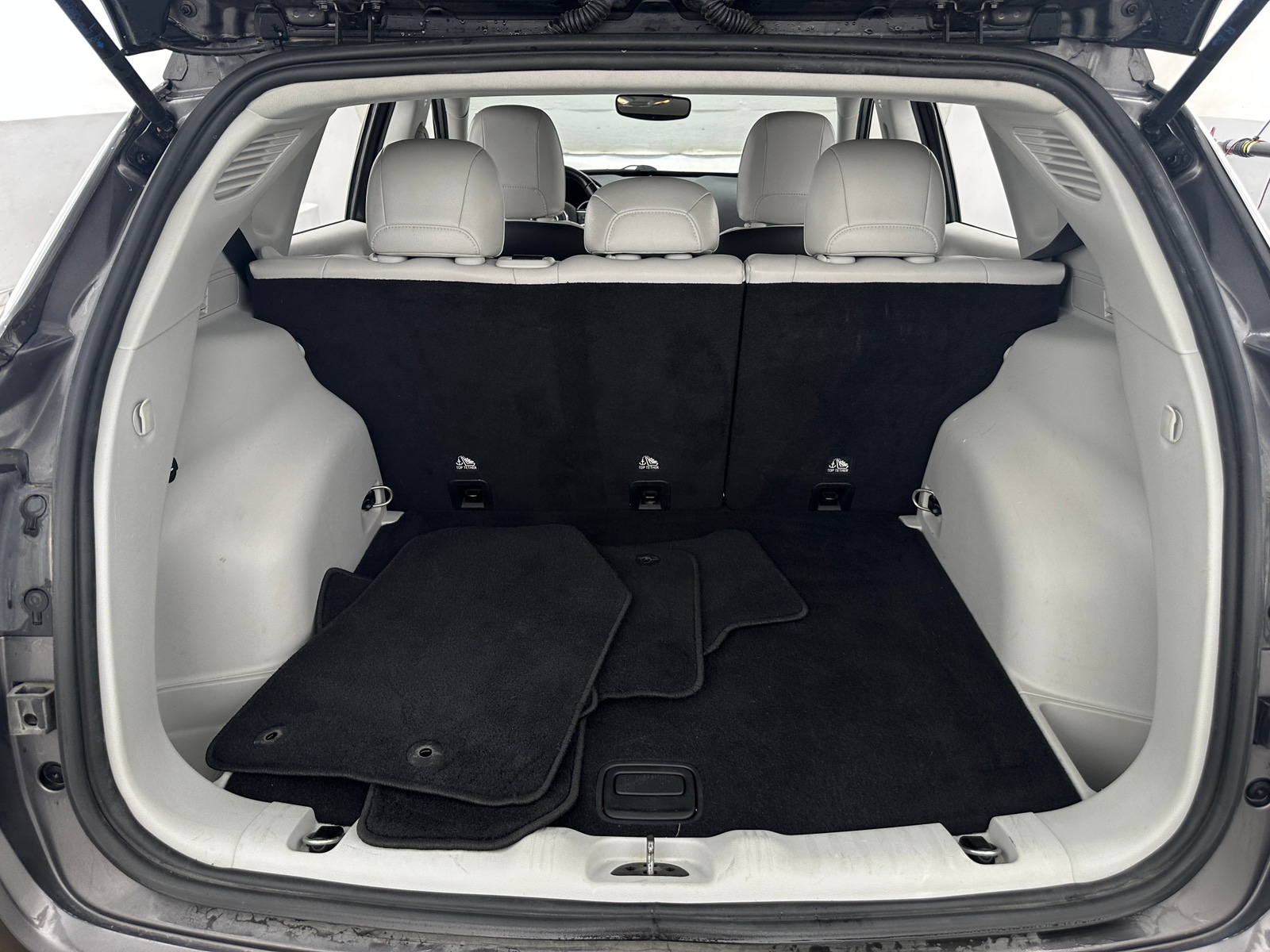 Thumbnail: 2021 Jeep Compass - 6