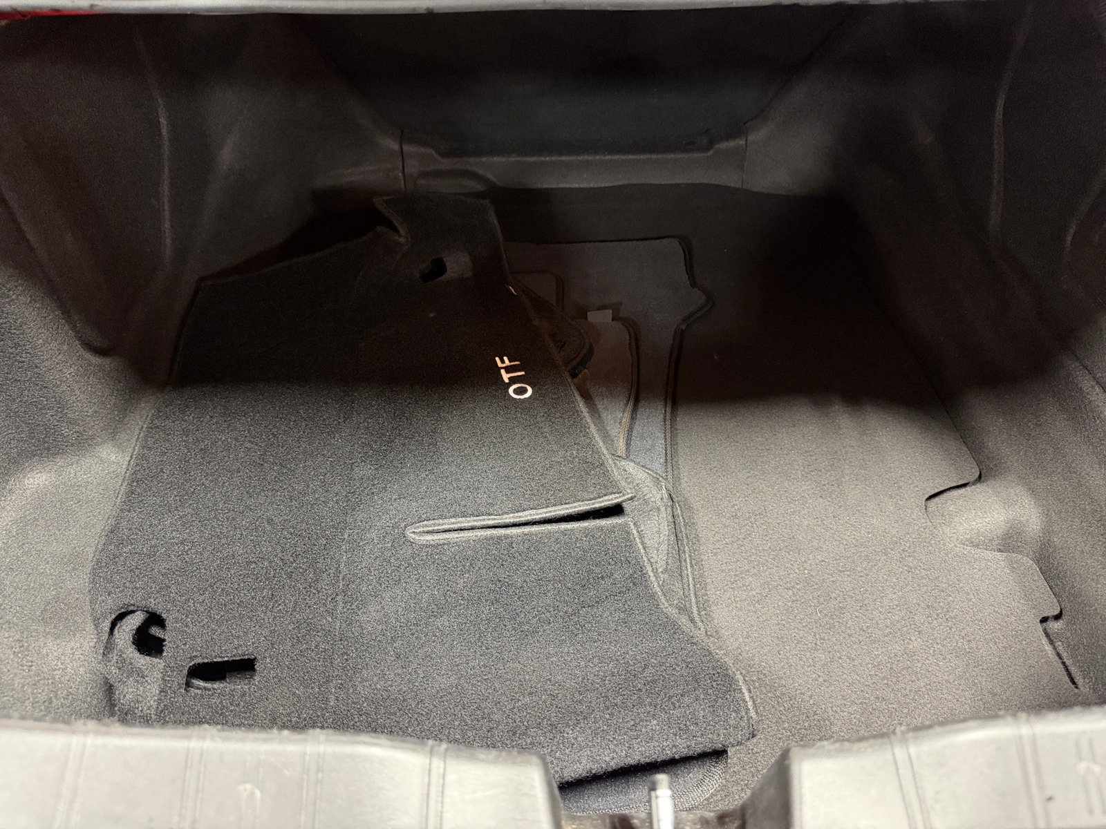 Thumbnail: 2019 Chevrolet Camaro - 4