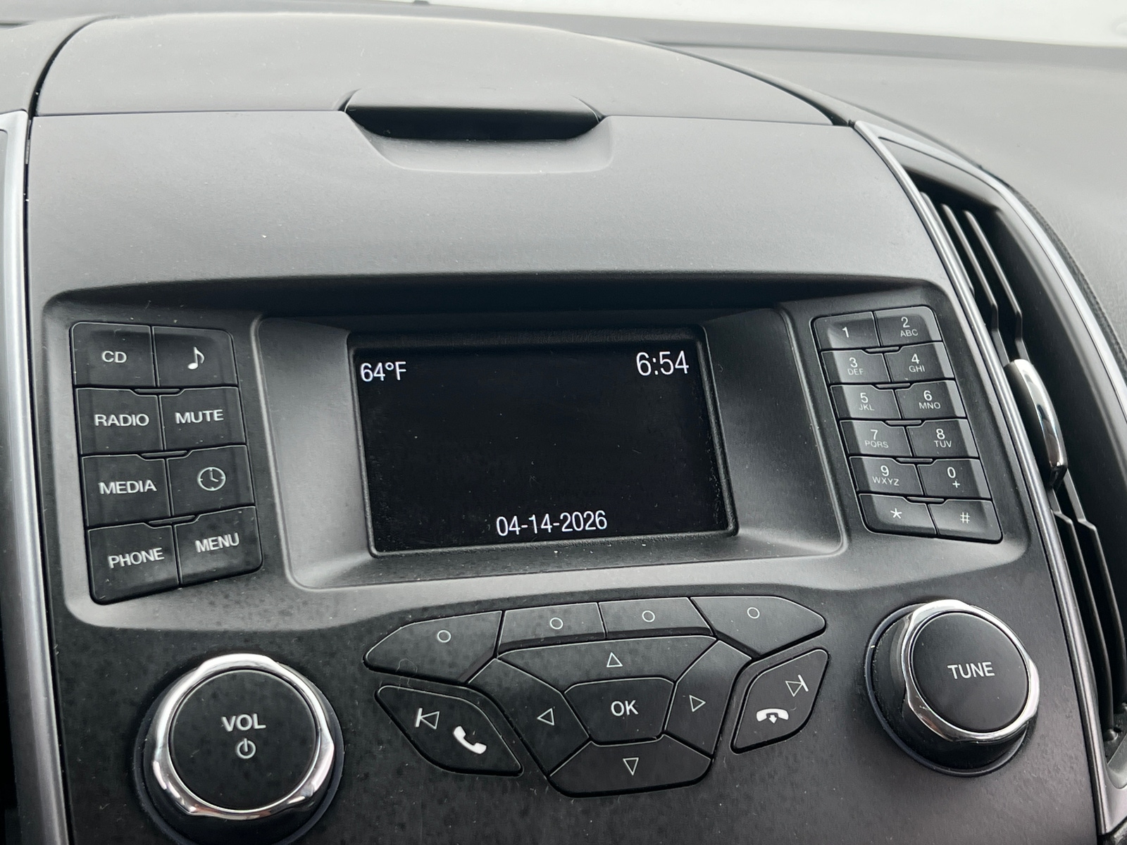 Thumbnail: 2018 Ford Edge - 4