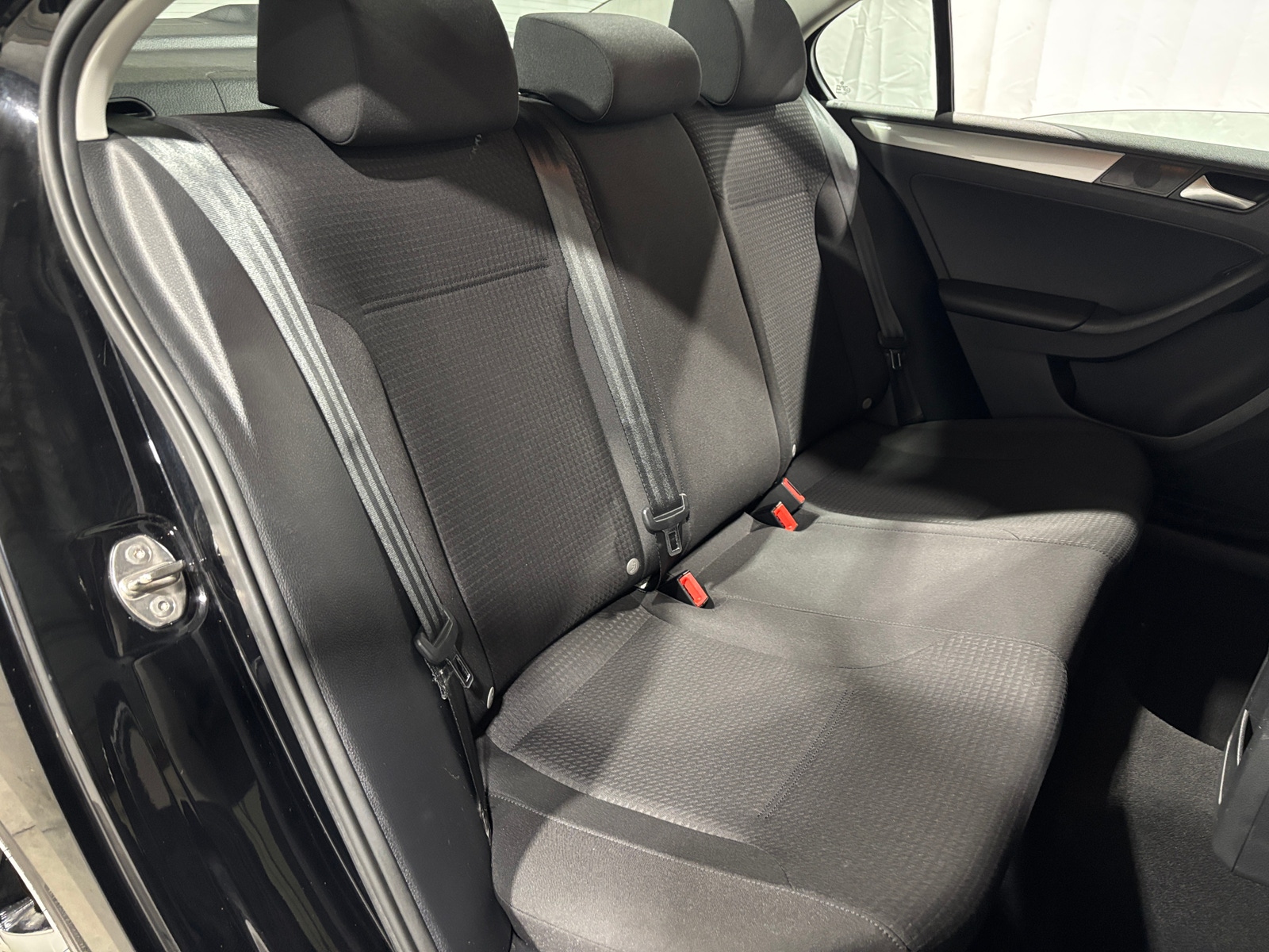 Thumbnail: 2016 Volkswagen Jetta - 6