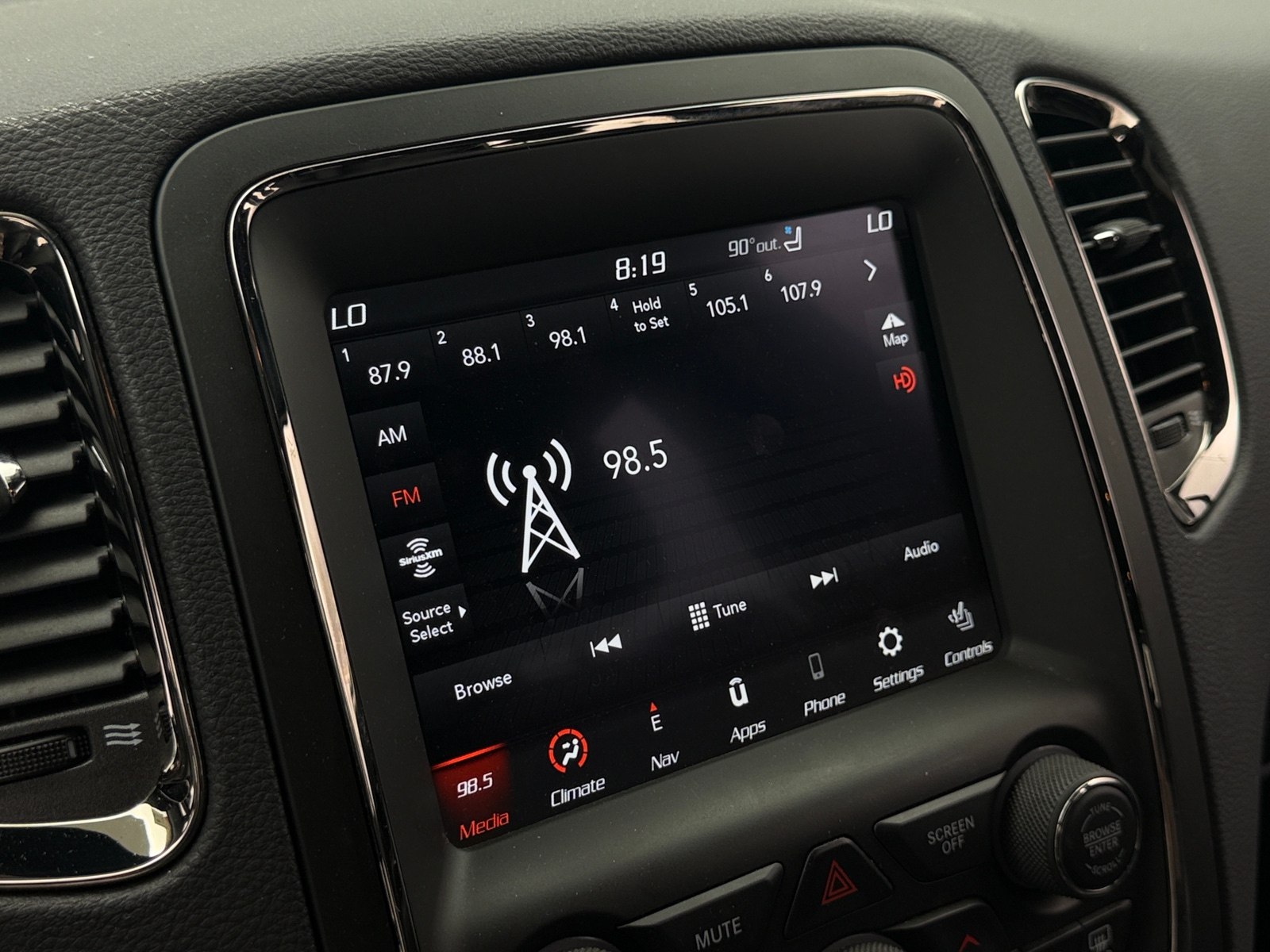 Thumbnail: 2020 Dodge Durango - 3