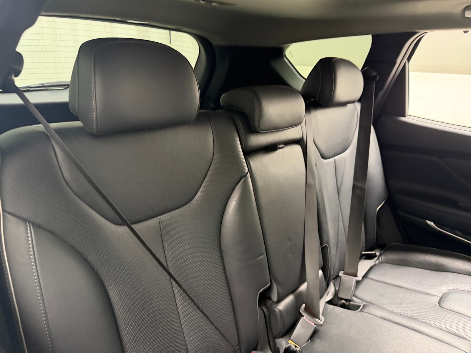 Thumbnail: 2021 Hyundai Santa Fe - 5