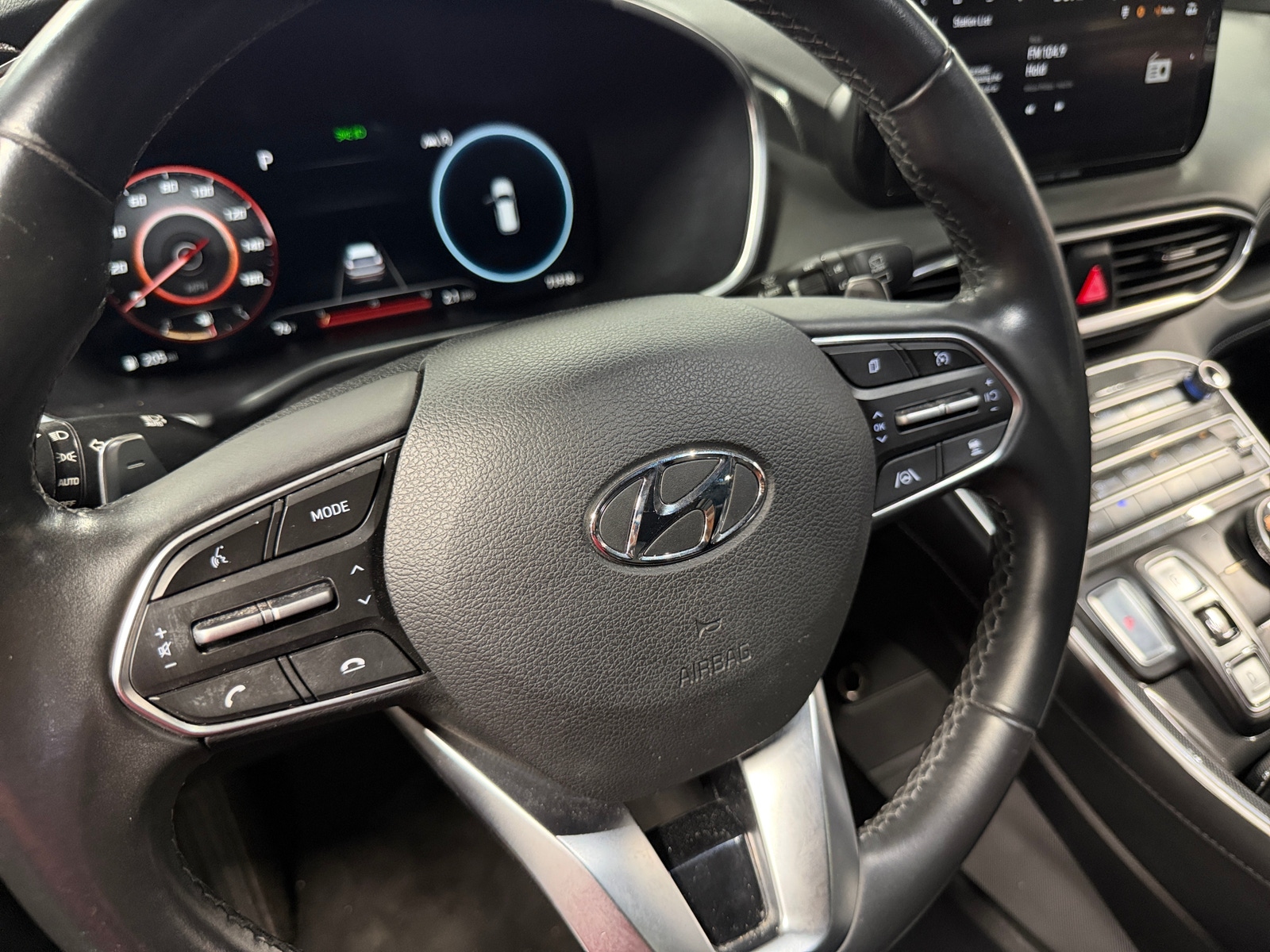 Thumbnail: 2021 Hyundai Santa Fe - 4