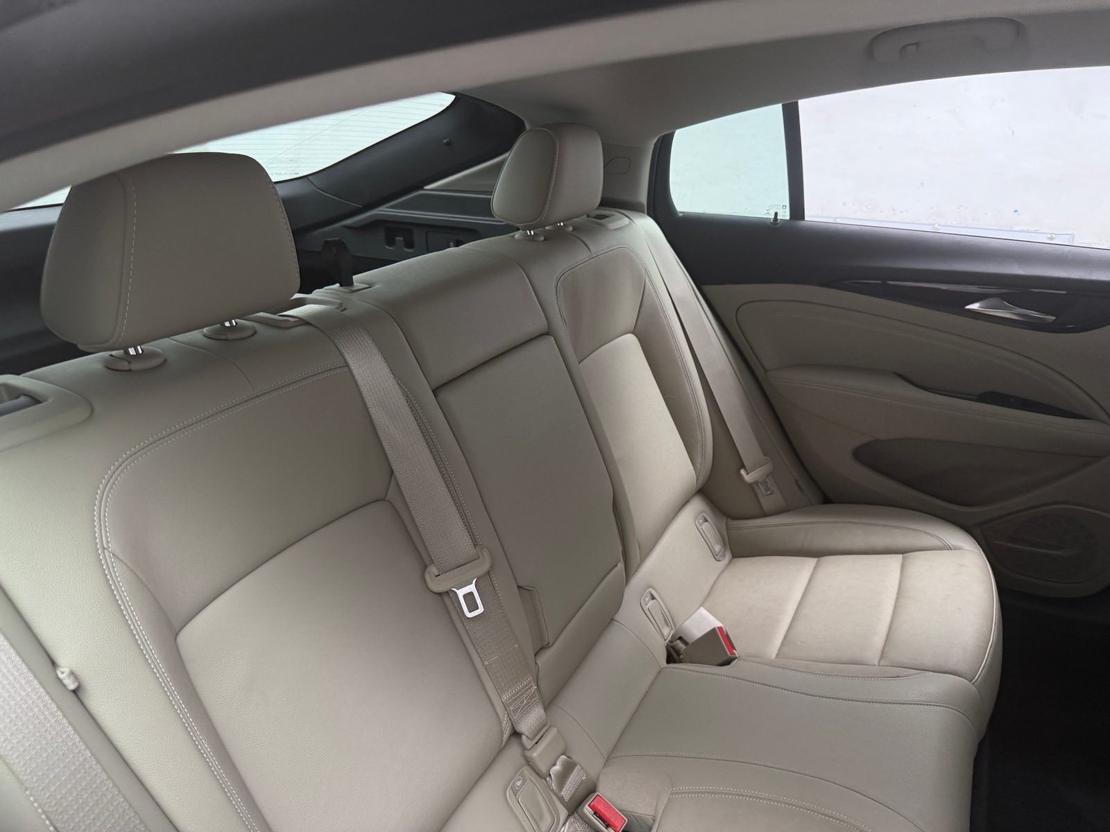 Thumbnail: 2019 Buick Regal - 5