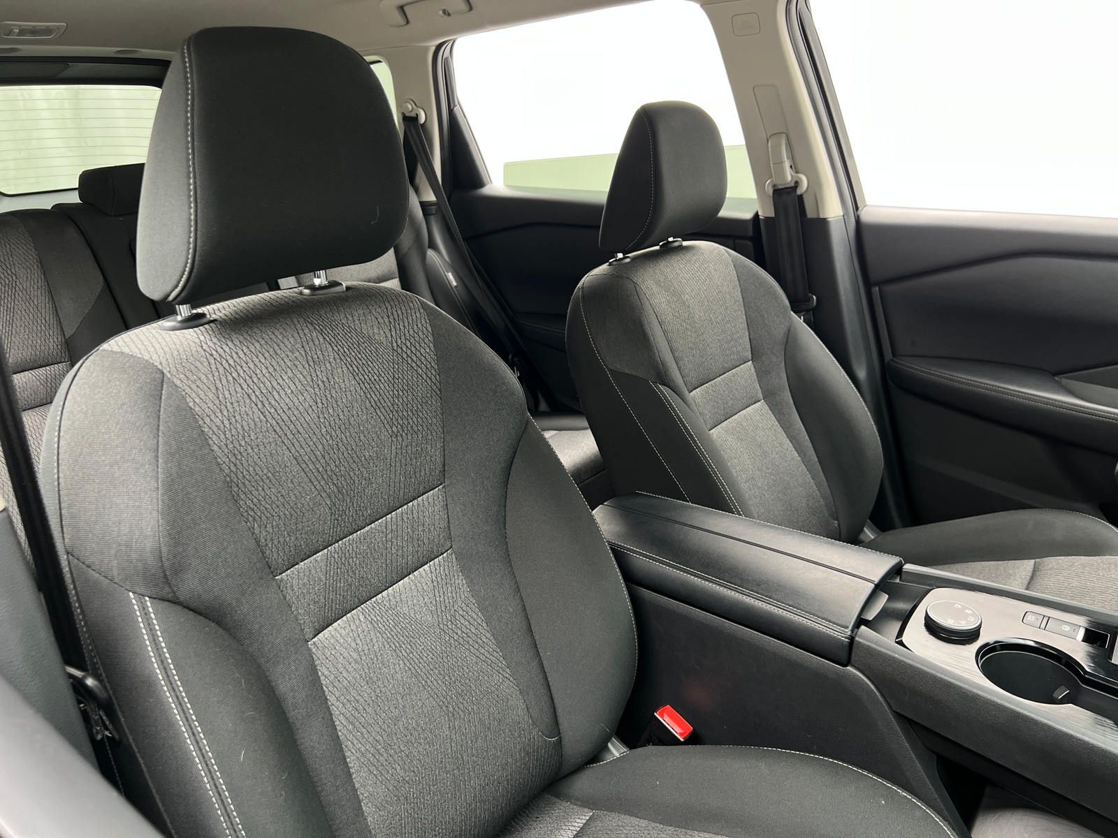 Thumbnail: 2025 Nissan Rogue - 2