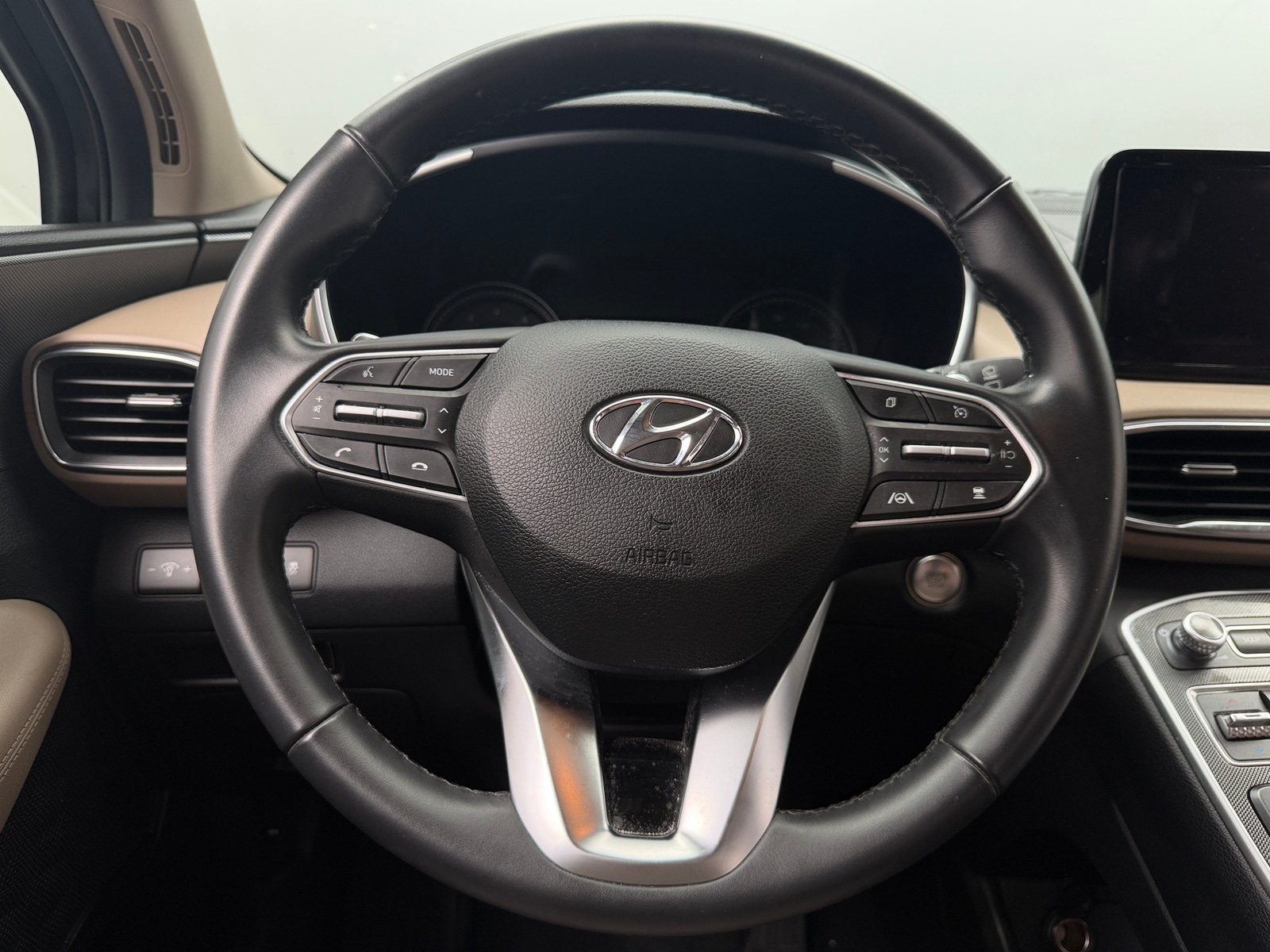Thumbnail: 2023 Hyundai Santa Fe - 5