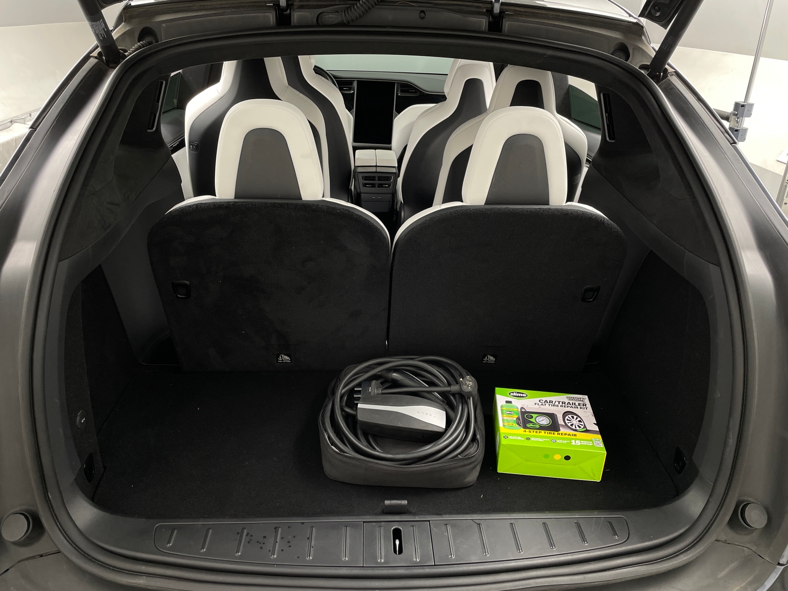 Thumbnail: 2019 Tesla Model X - 6