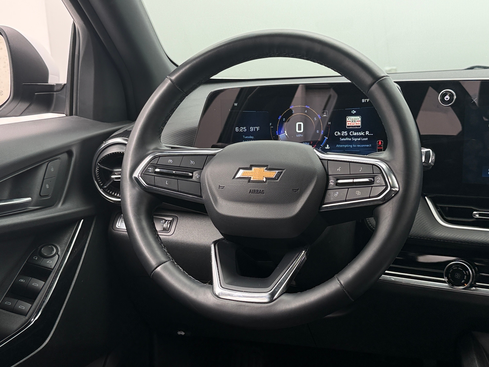 Thumbnail: 2025 Chevrolet Equinox - 5