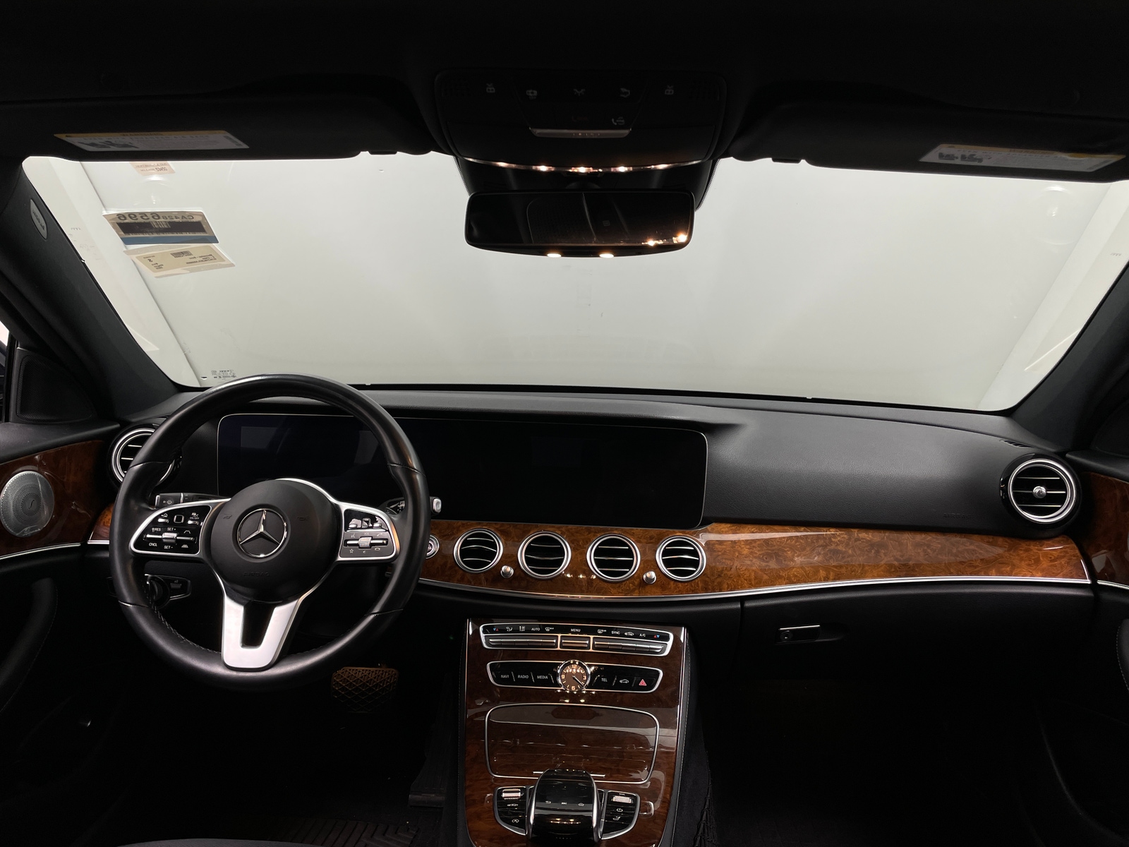 Thumbnail: 2020 Mercedes-Benz E-Class - 2