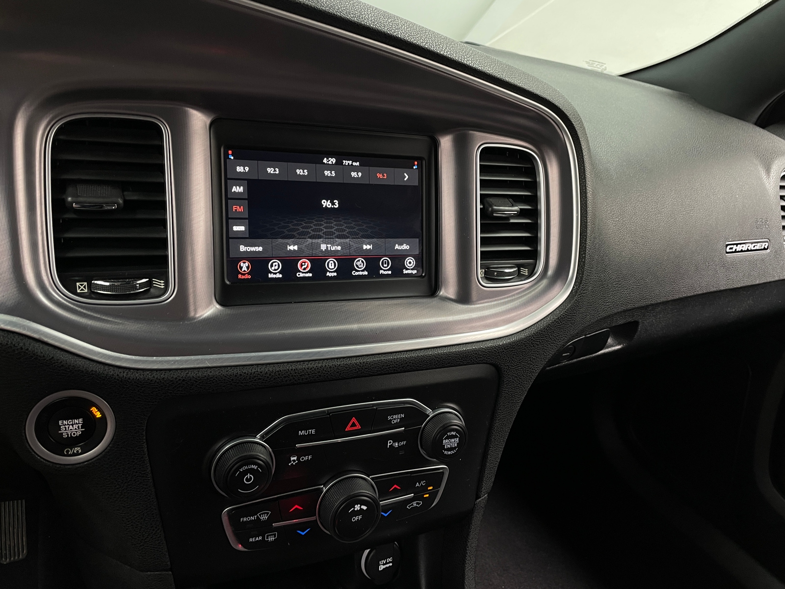 Thumbnail: 2019 Dodge Charger - 3