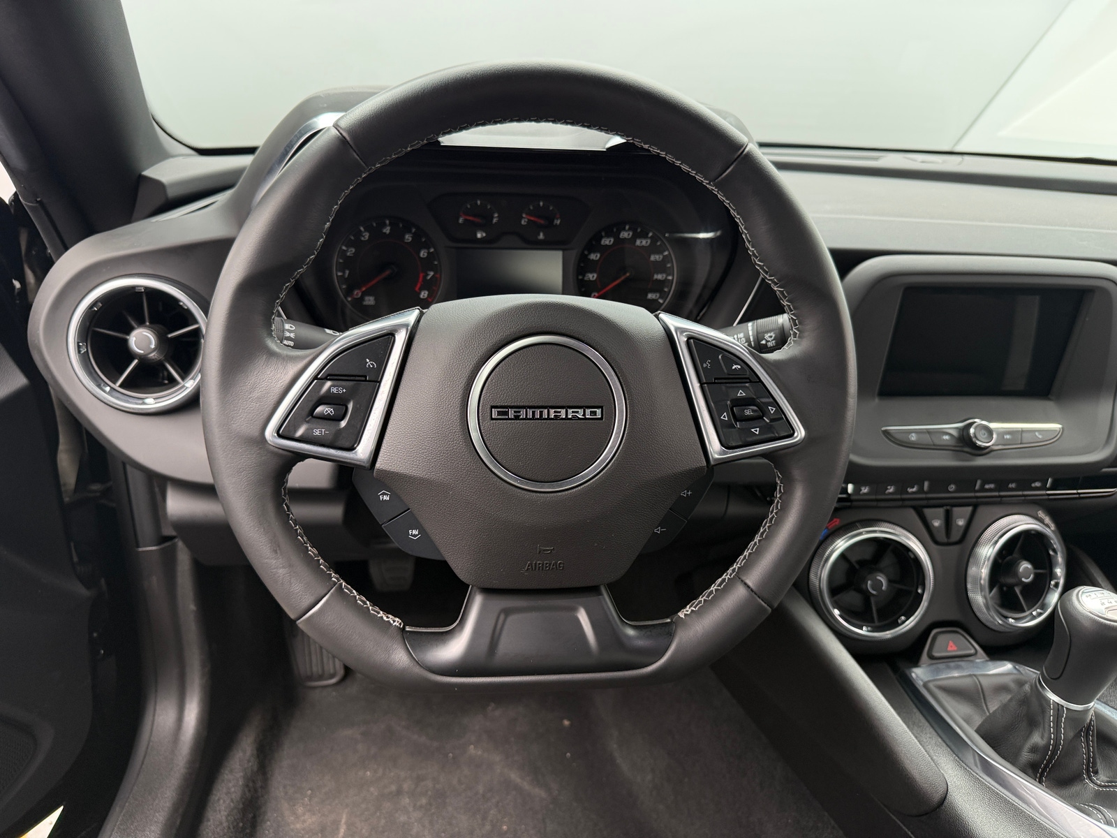 Thumbnail: 2022 Chevrolet Camaro - 4