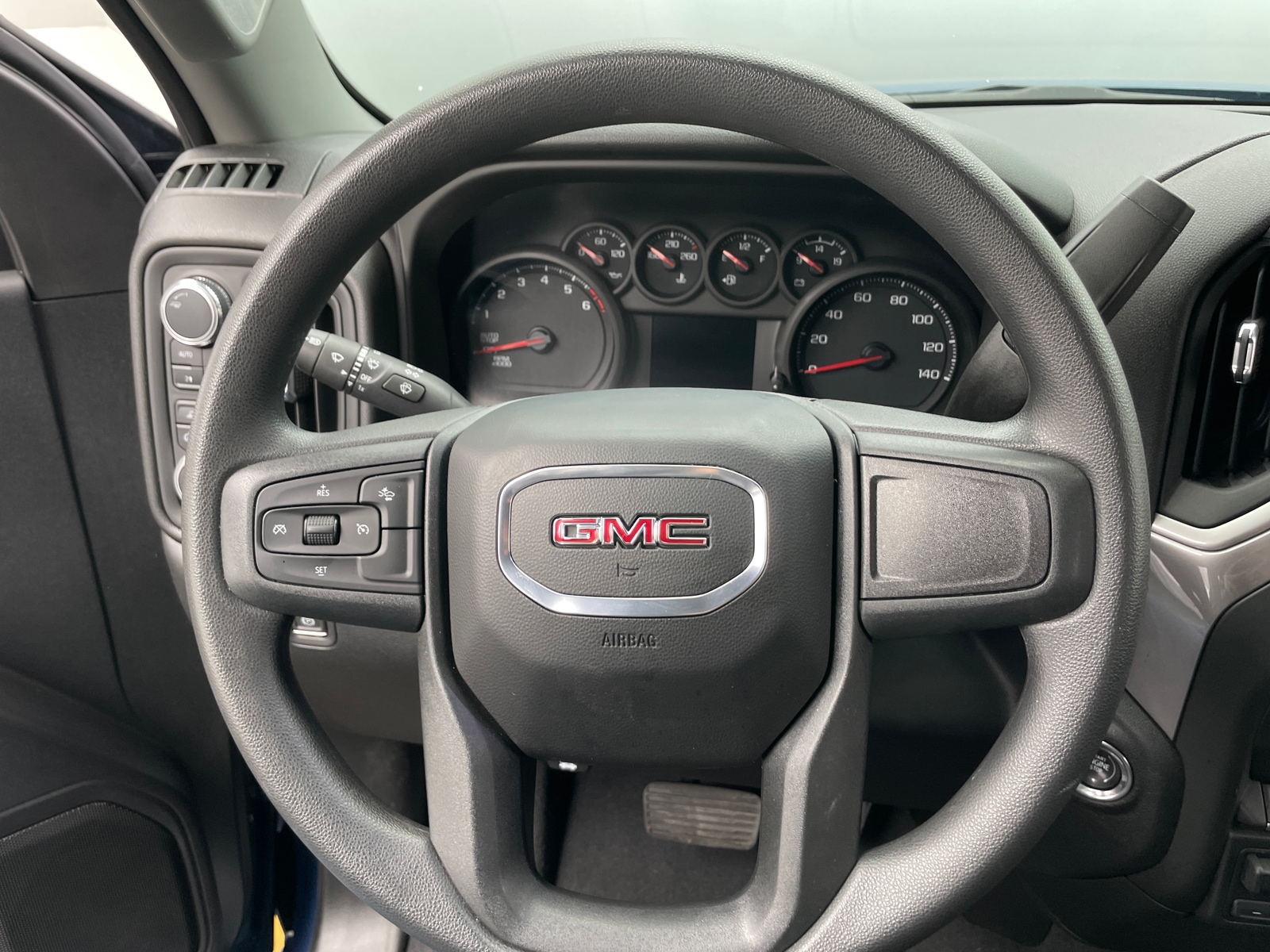 Thumbnail: 2024 GMC Sierra 1500 - 5