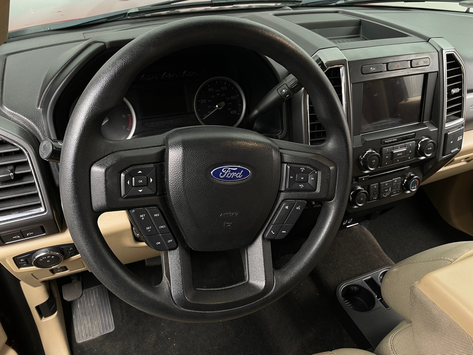 Thumbnail: 2018 Ford Econoline - 5