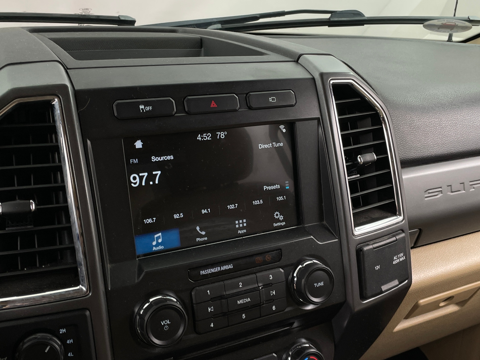 Thumbnail: 2018 Ford Econoline - 4